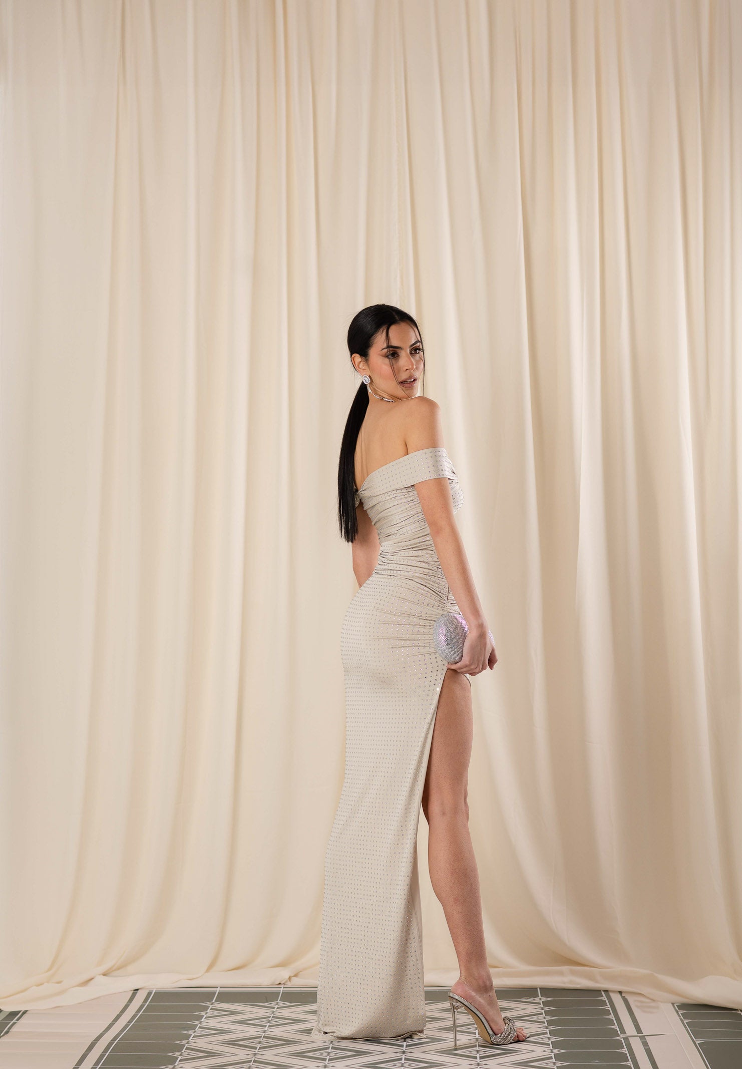 ALMA SANCHEZ Abito lungo Annya bianco mandorla da donna con strass AS26035EL MA ALMA SANCHEZ