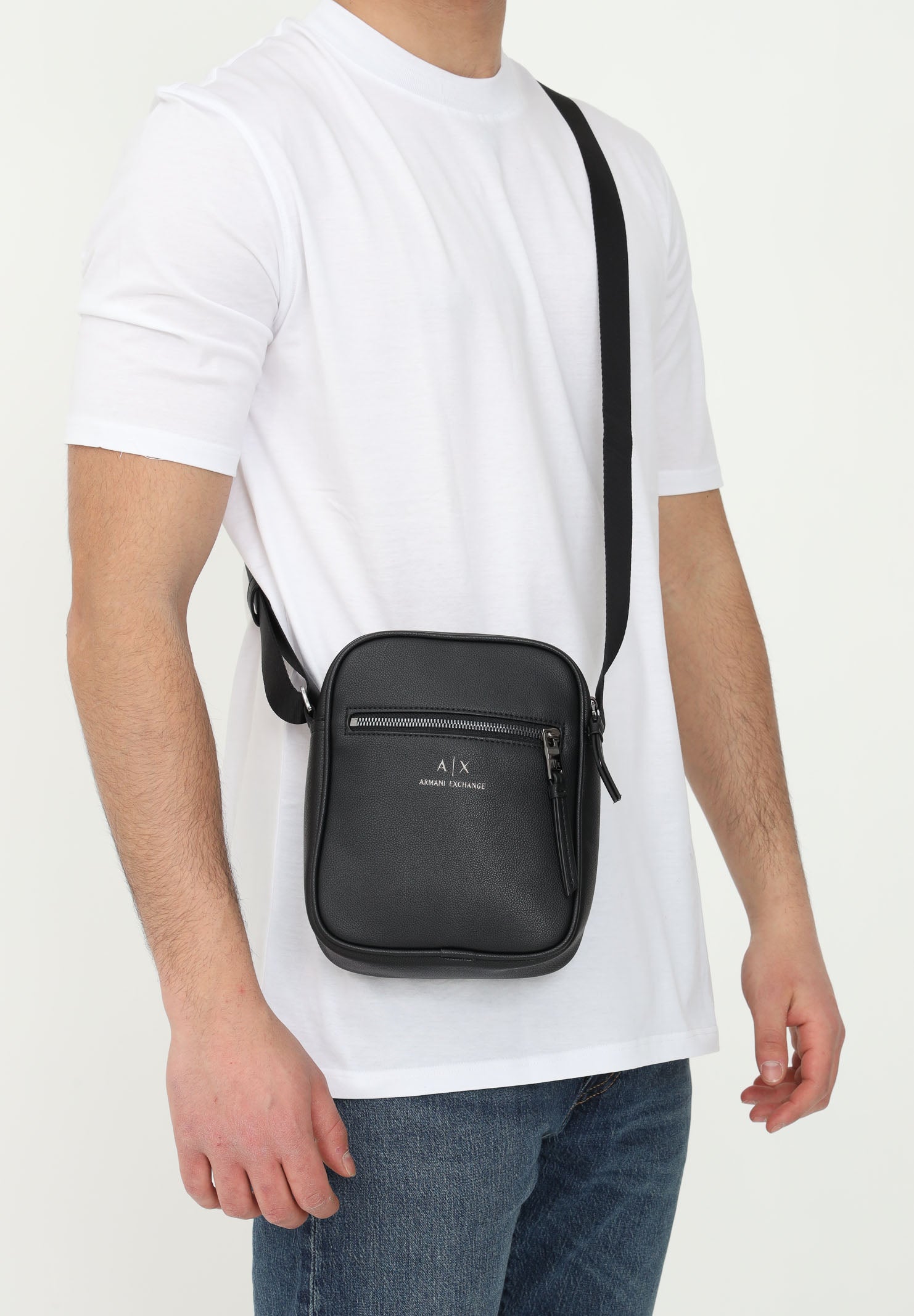 ARMANI EXCHANGE Borsello nero da uomo con logo 952388CC830 00020 ARMANI EXCHANGE