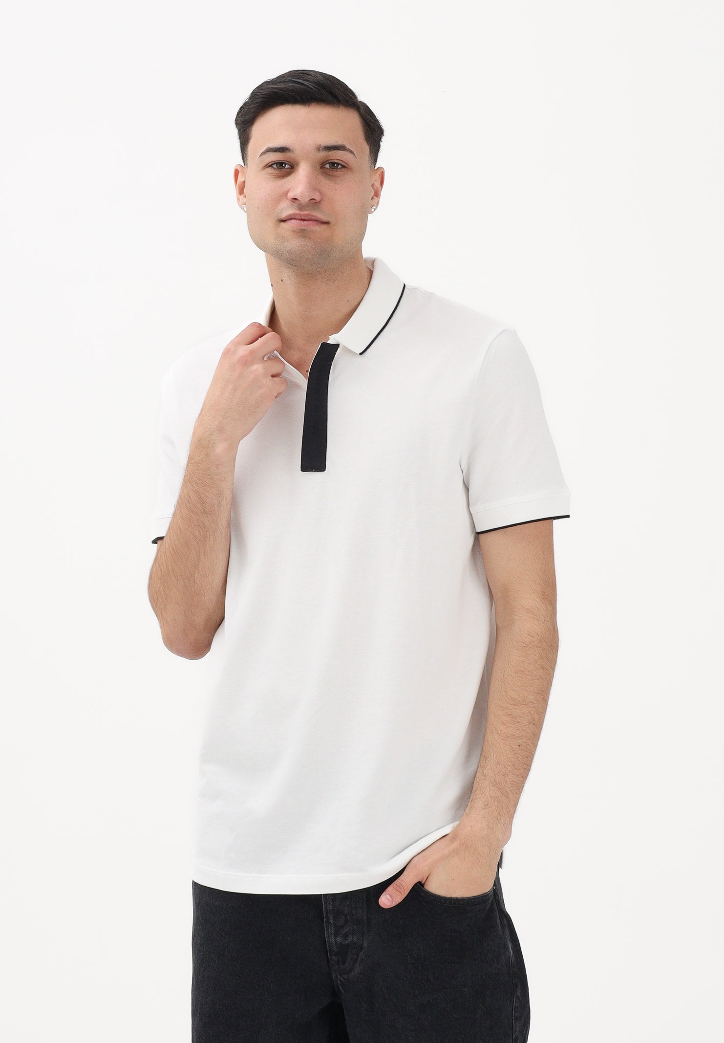 ARMANI EXCHANGE Polo a manica corta bianca da uomo con dettagli in nero XM001285AF10366 U0009 ARMANI EXCHANGE