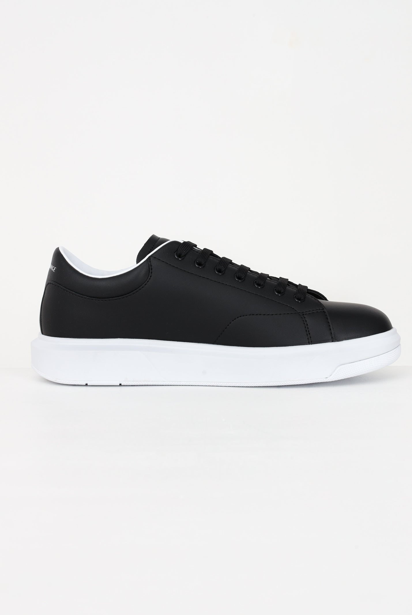 ARMANI EXCHANGE Sneakers nere da uomo con logo XUX123XV534 00002 ARMANI EXCHANGE