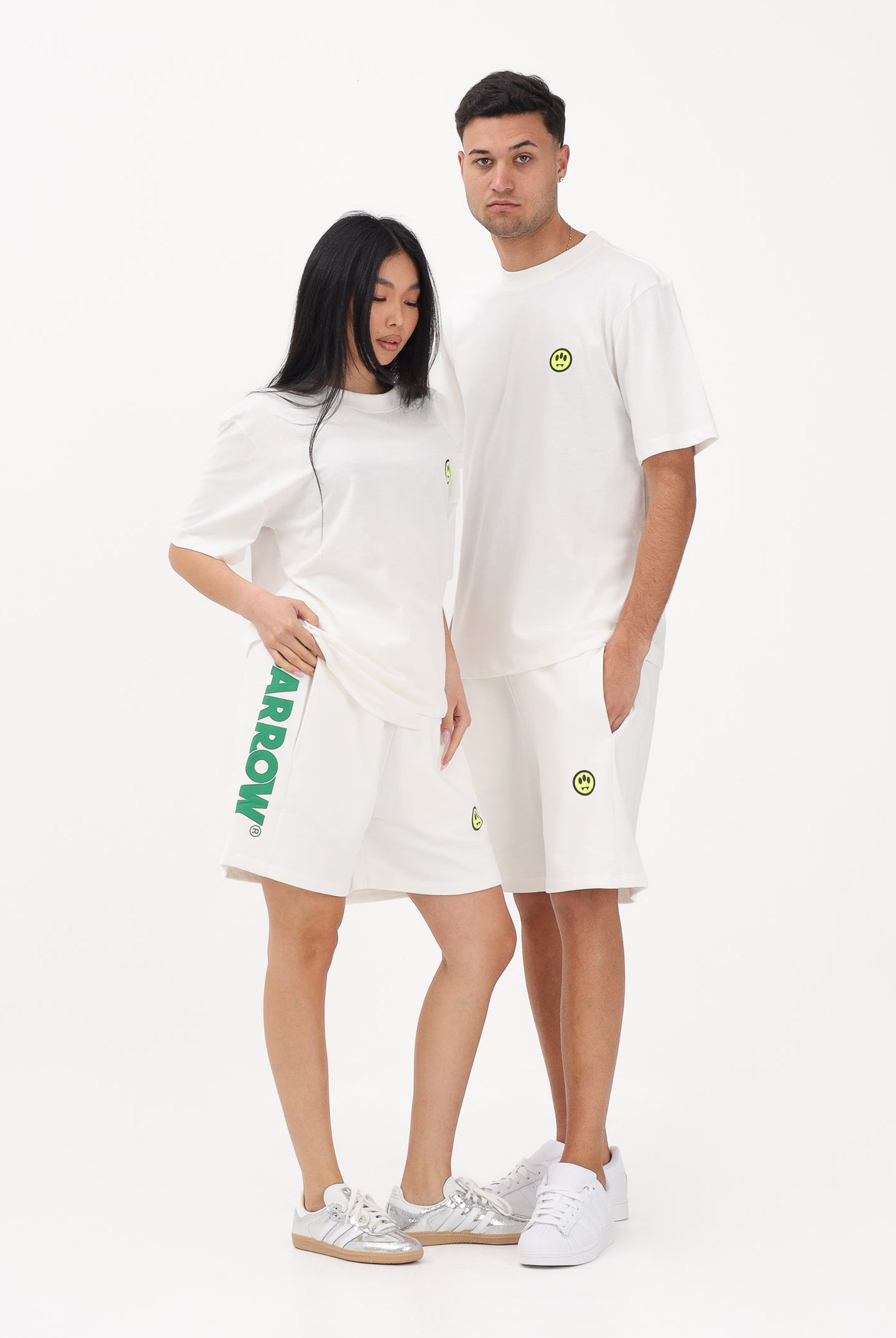 BARROW Shorts sportivo bianco per uomo e donna con stampa logo S6BWUABE004 412 BARROW