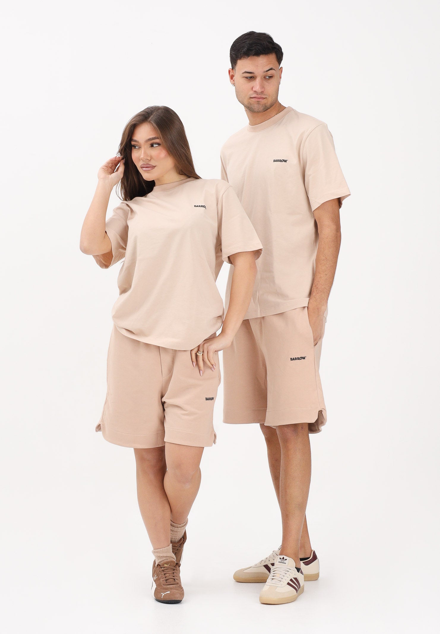 BARROW Shorts sportivo sabbia per uomo e donna con logo S6BWUABE009 092 BARROW