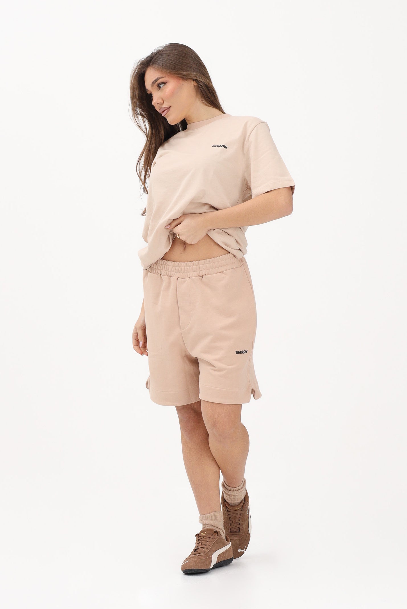 BARROW Shorts sportivo sabbia per uomo e donna con logo S6BWUABE009 092 BARROW
