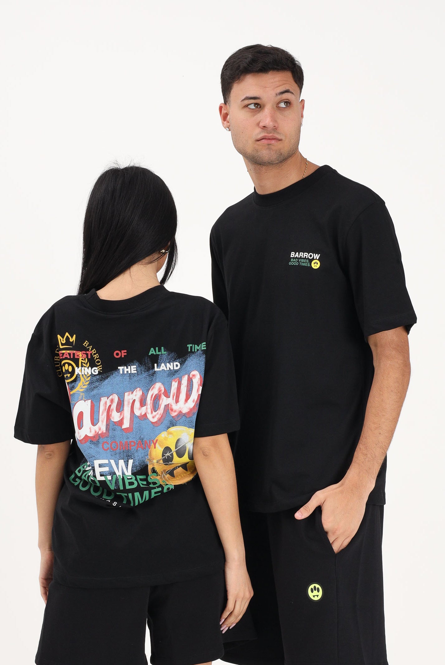 BARROW T-shirt a manica corta nera per uomo e donna con maxi stampa sul retro S6BWUATH086 110 BARROW