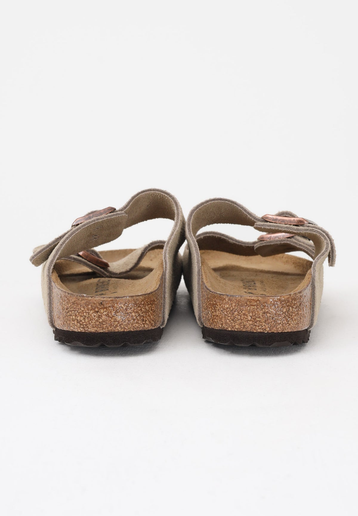 BIRKENSTOCK Ciabatte Arizona color taupe per uomo e donna 051463 . BIRKENSTOCK