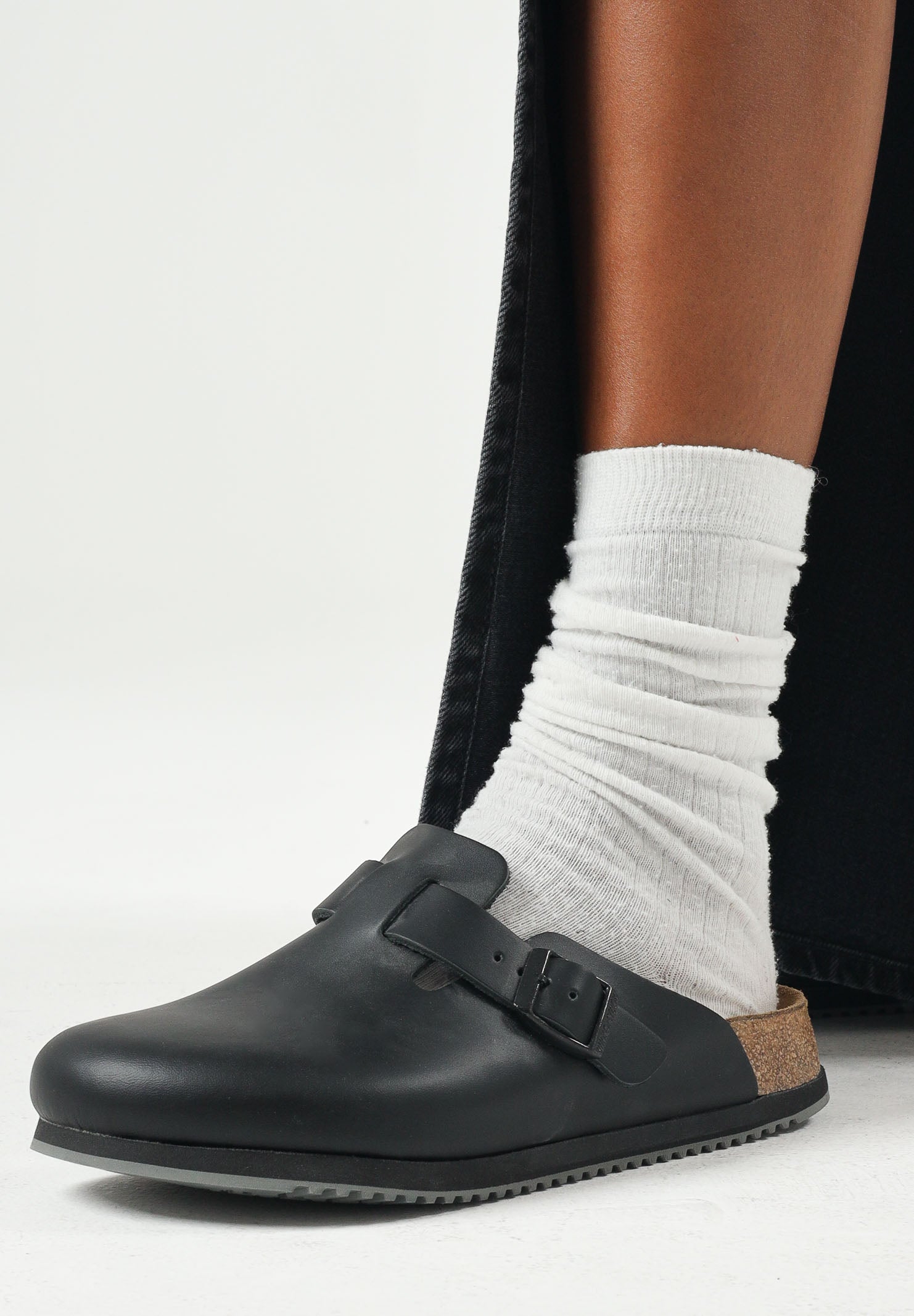 BIRKENSTOCK Ciabatta Boston nera per uomo e donna 060194 . BIRKENSTOCK