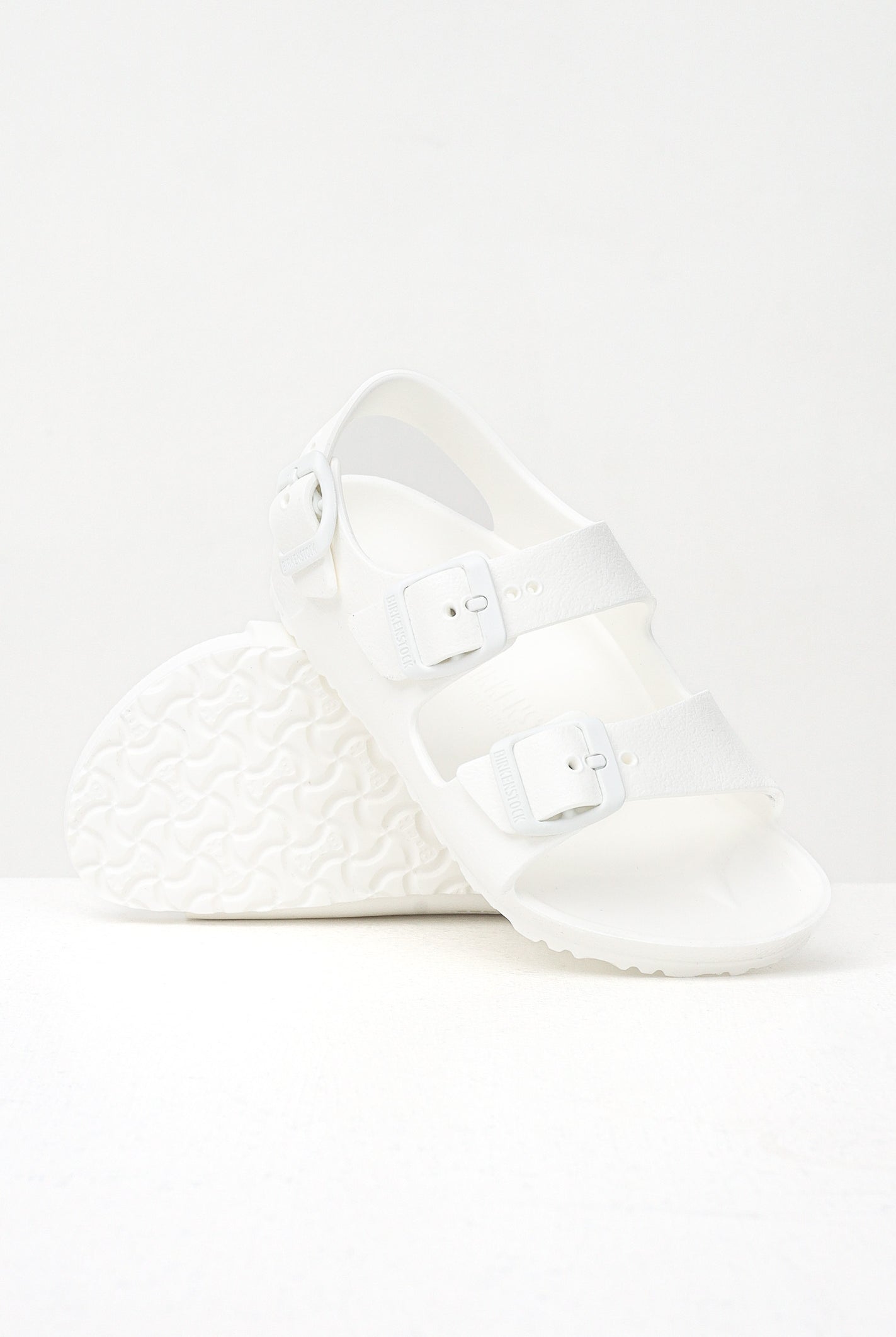 BIRKENSTOCK Sandali Milano bianchi per bambino e bambina 1019458 . BIRKENSTOCK
