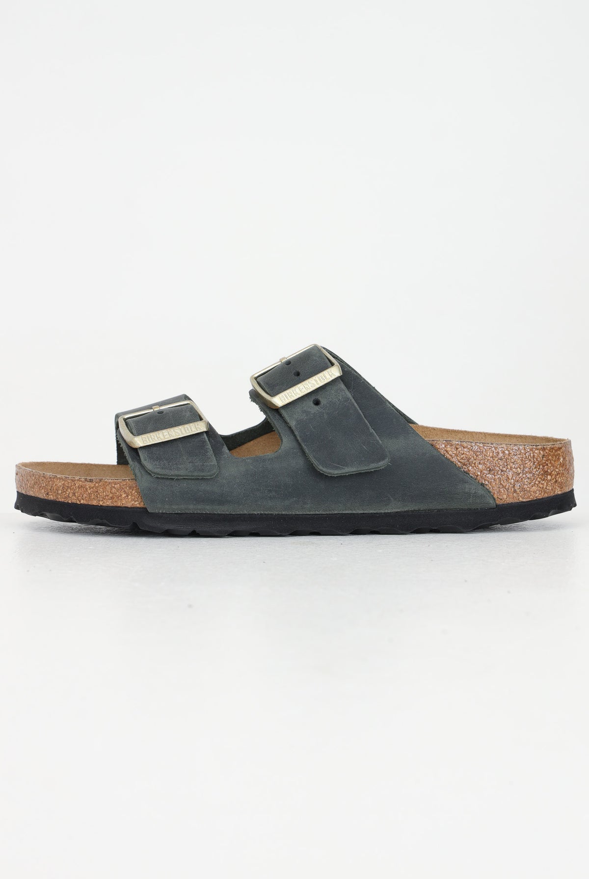 BIRKENSTOCK Ciabatte Arizona verde oliva per uomo e donna in pelle oliata 1028030 . BIRKENSTOCK