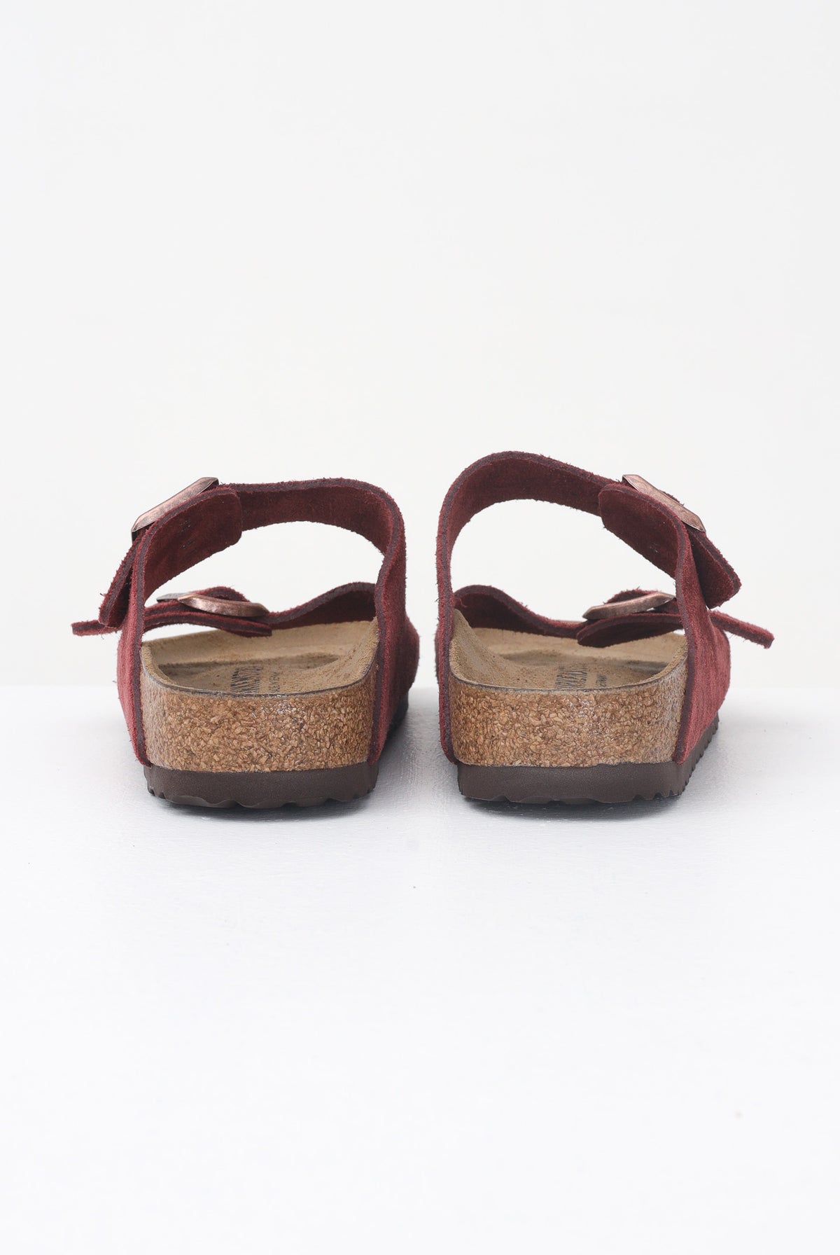 BIRKENSTOCK Ciabatte Arizona in pelle scamosciata bordeaux per uomo e donna 1028331 . BIRKENSTOCK