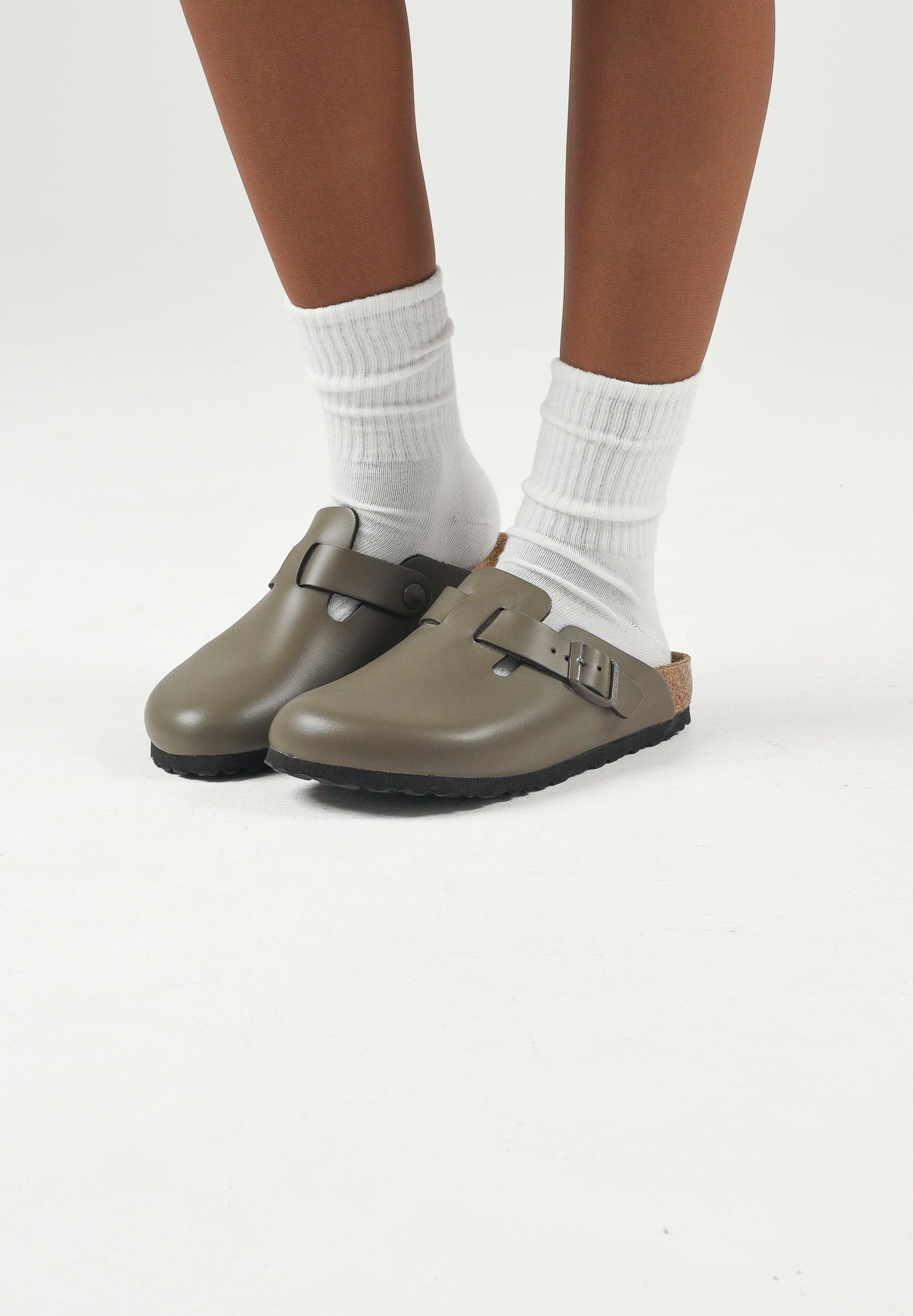 BIRKENSTOCK Ciabatte Boston verdi per uomo e donna 1029156 . BIRKENSTOCK