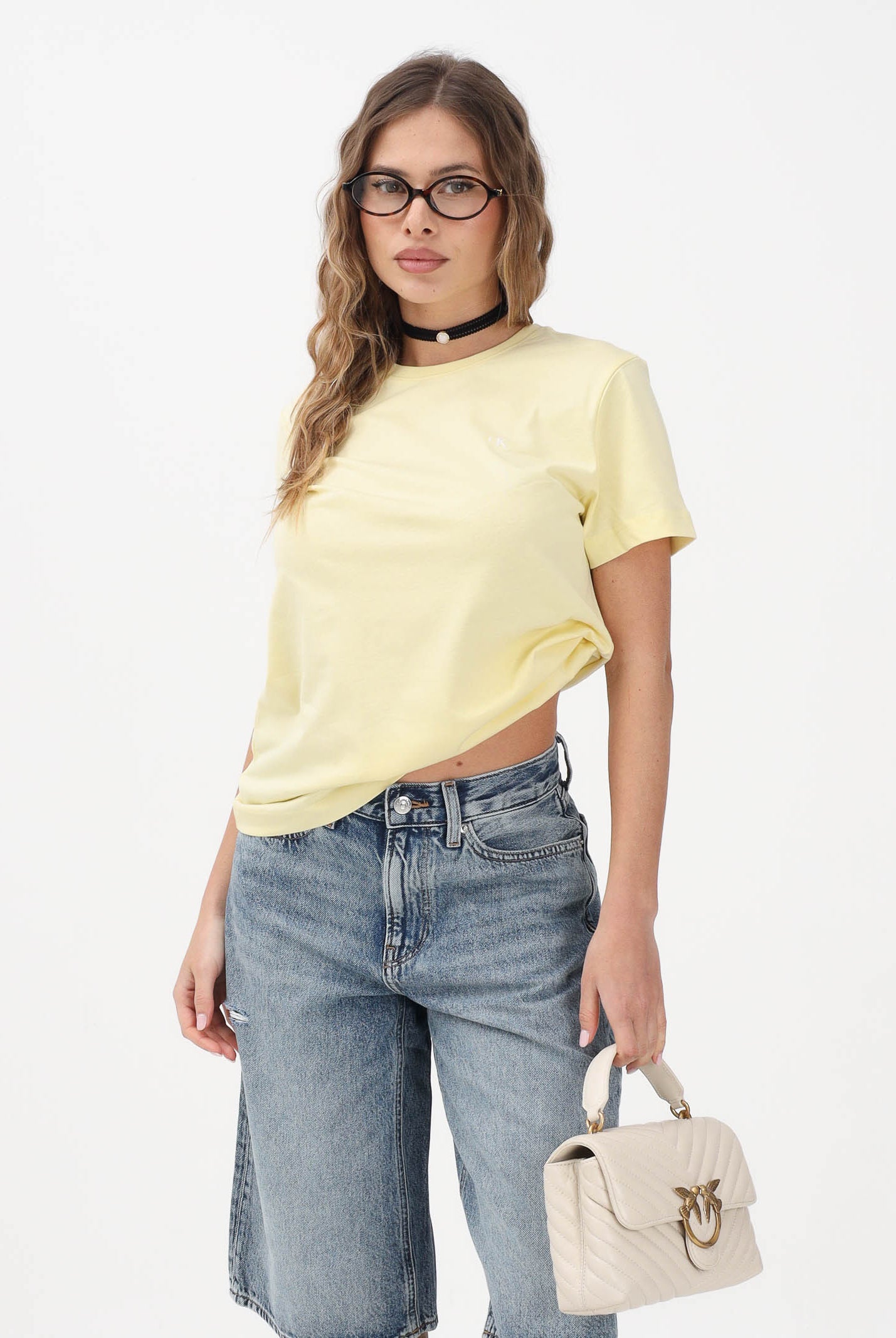 CALVIN KLEIN JEANS T-shirt a manica corta gialla da donna con logo LV047B224G 4MY CALVIN KLEIN JEANS