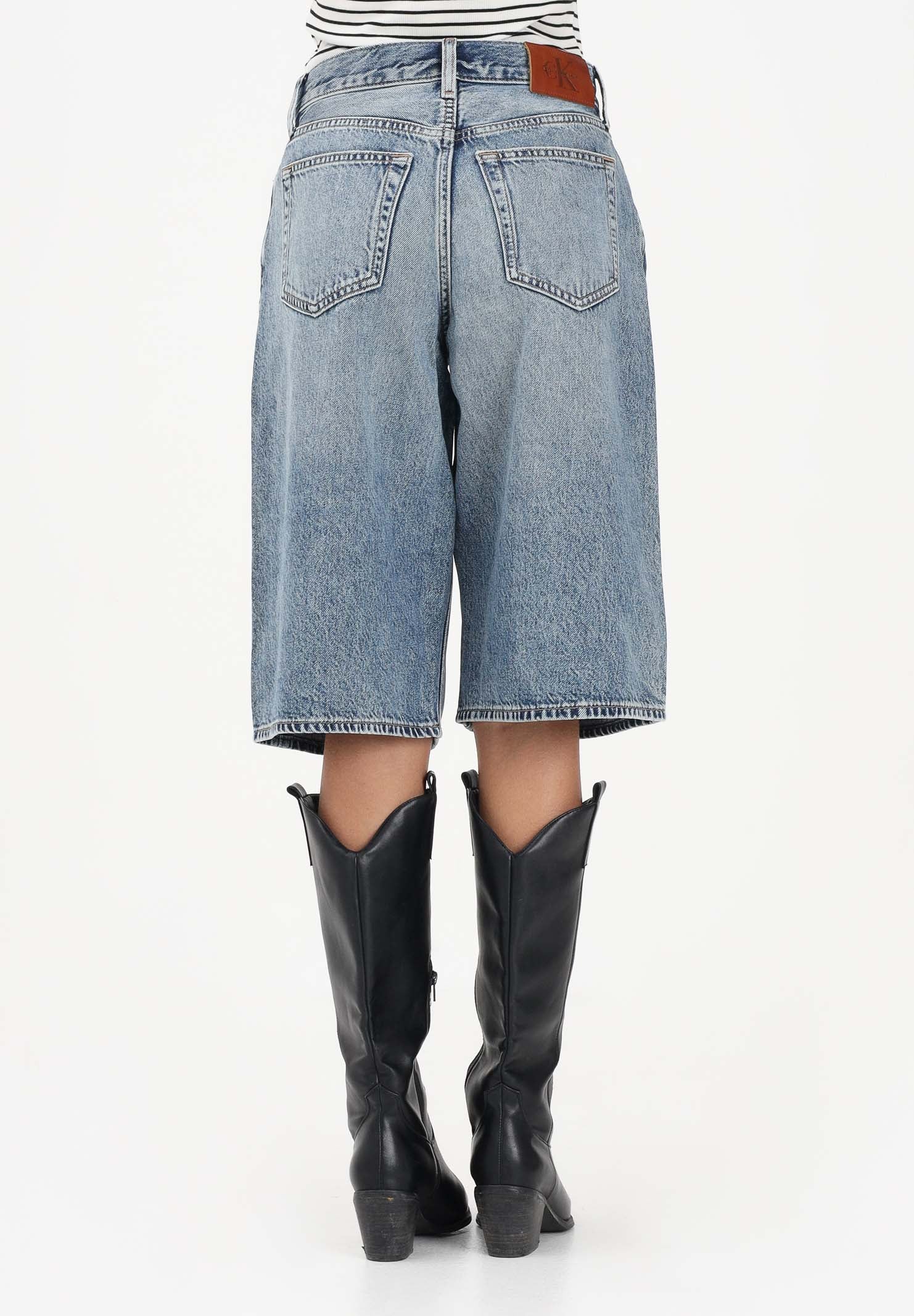 CALVIN KLEIN JEANS Bermuda in denim medio da donna LV047F771G SLN CALVIN KLEIN JEANS