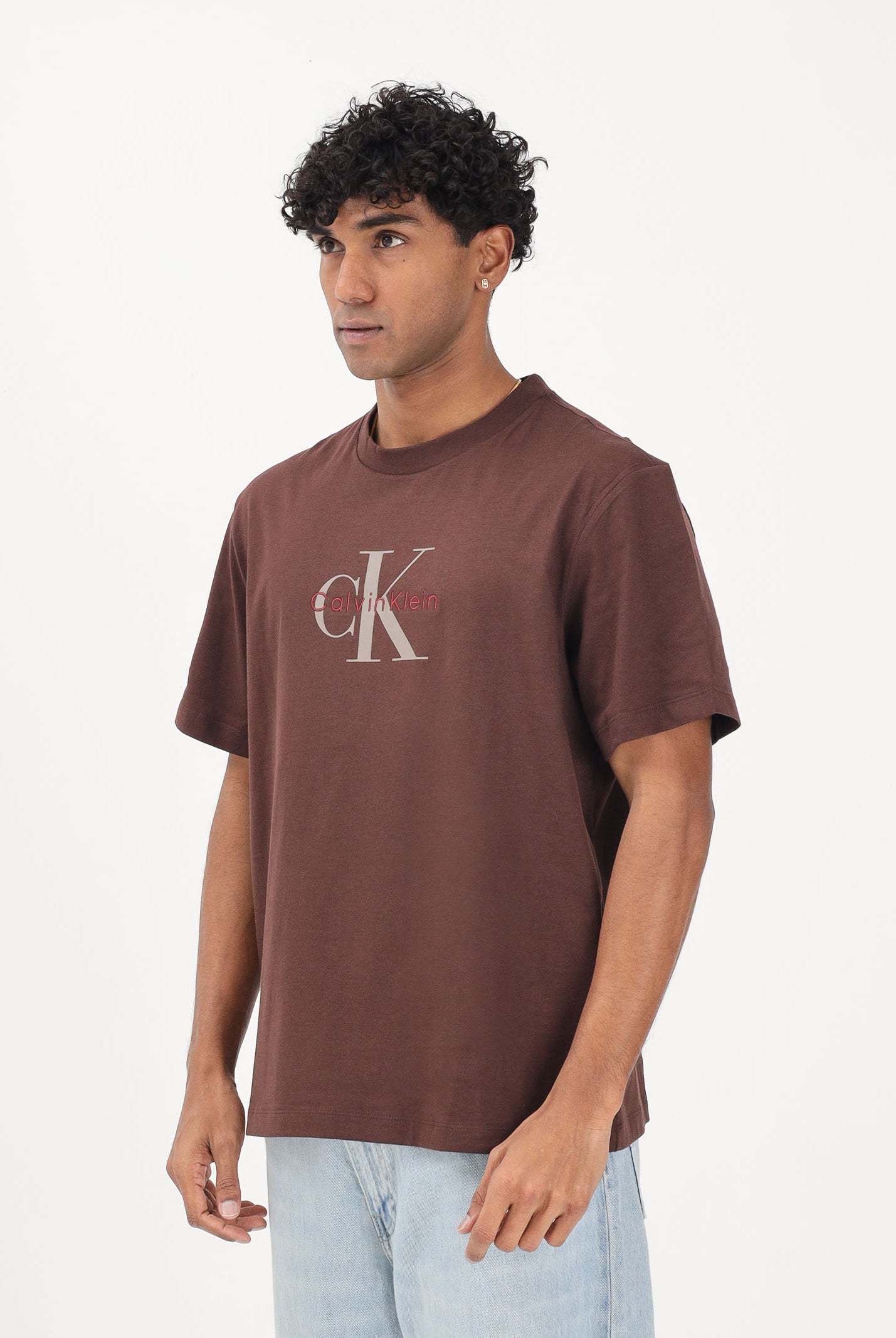 CALVIN KLEIN JEANS T-shirt a manica corta marrone cioccolato da uomo con stampa logo LV04RB862G2IN . CALVIN KLEIN JEANS