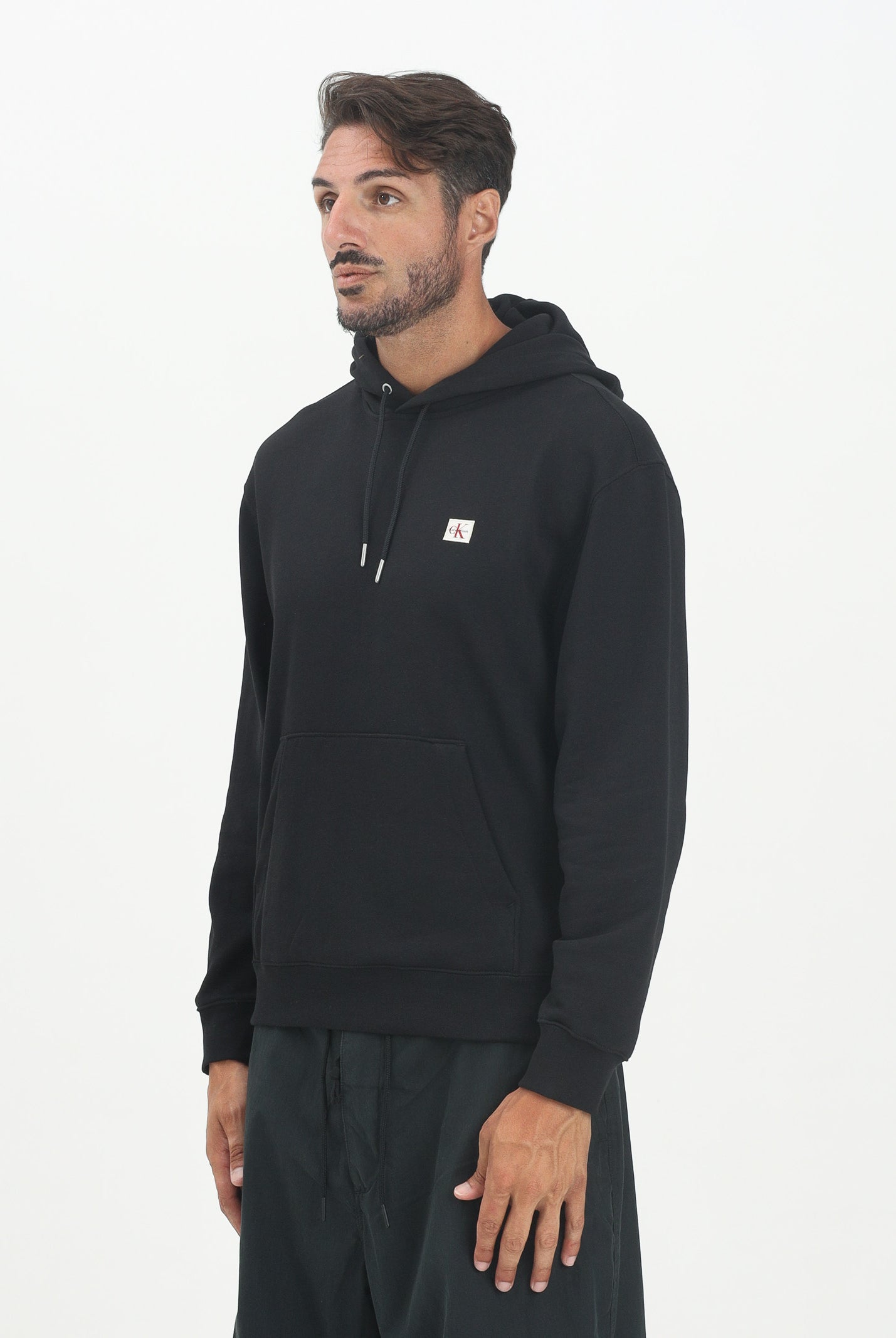 CALVIN KLEIN JEANS Felpa con cappuccio nera da uomo con stemma logo LV04RC274GUB1 . CALVIN KLEIN JEANS