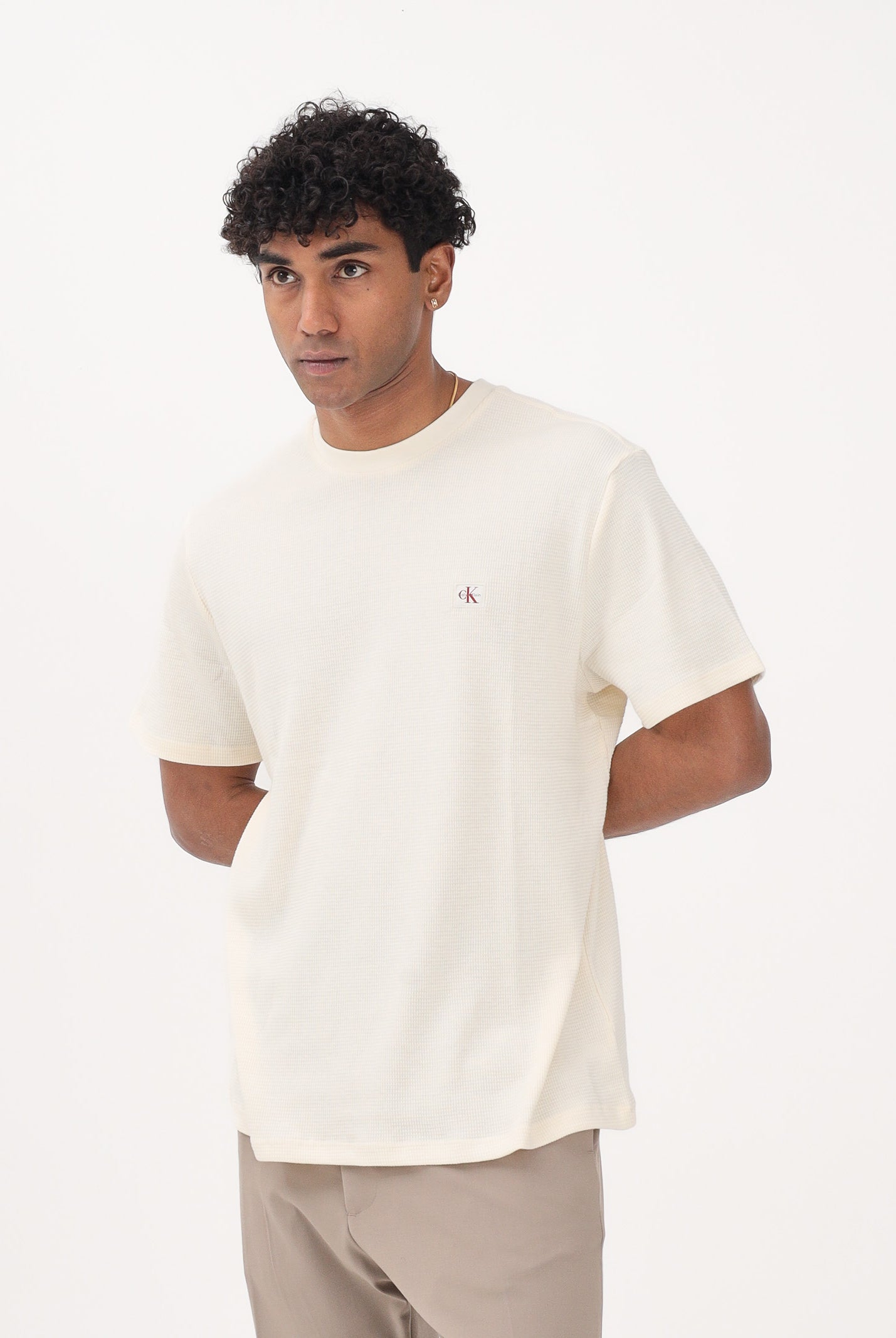 CALVIN KLEIN JEANS T-shirt a manica corta panna da uomo con patch logo LV04RD008G F7J CALVIN KLEIN JEANS
