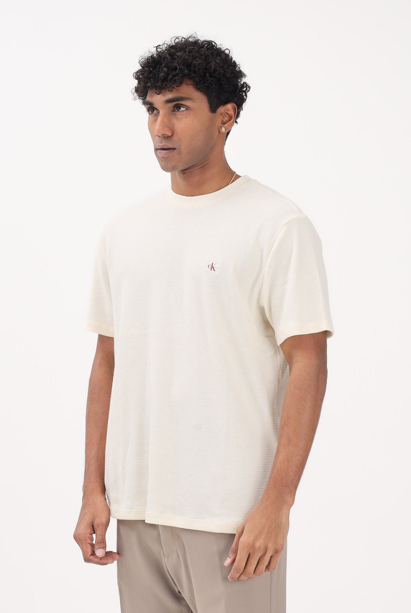 CALVIN KLEIN JEANS T-shirt a manica corta panna da uomo con patch logo LV04RD008G F7J CALVIN KLEIN JEANS