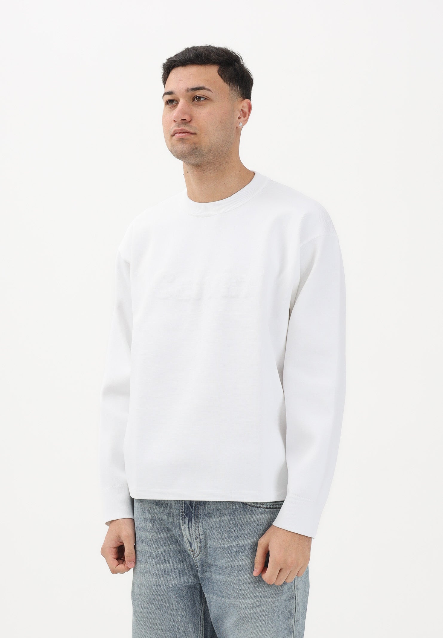 CALVIN KLEIN JEANS Maglioncino girocollo bianco da uomo con grafica con logo tono su tono LV04RE304GYAA . CALVIN KLEIN JEANS