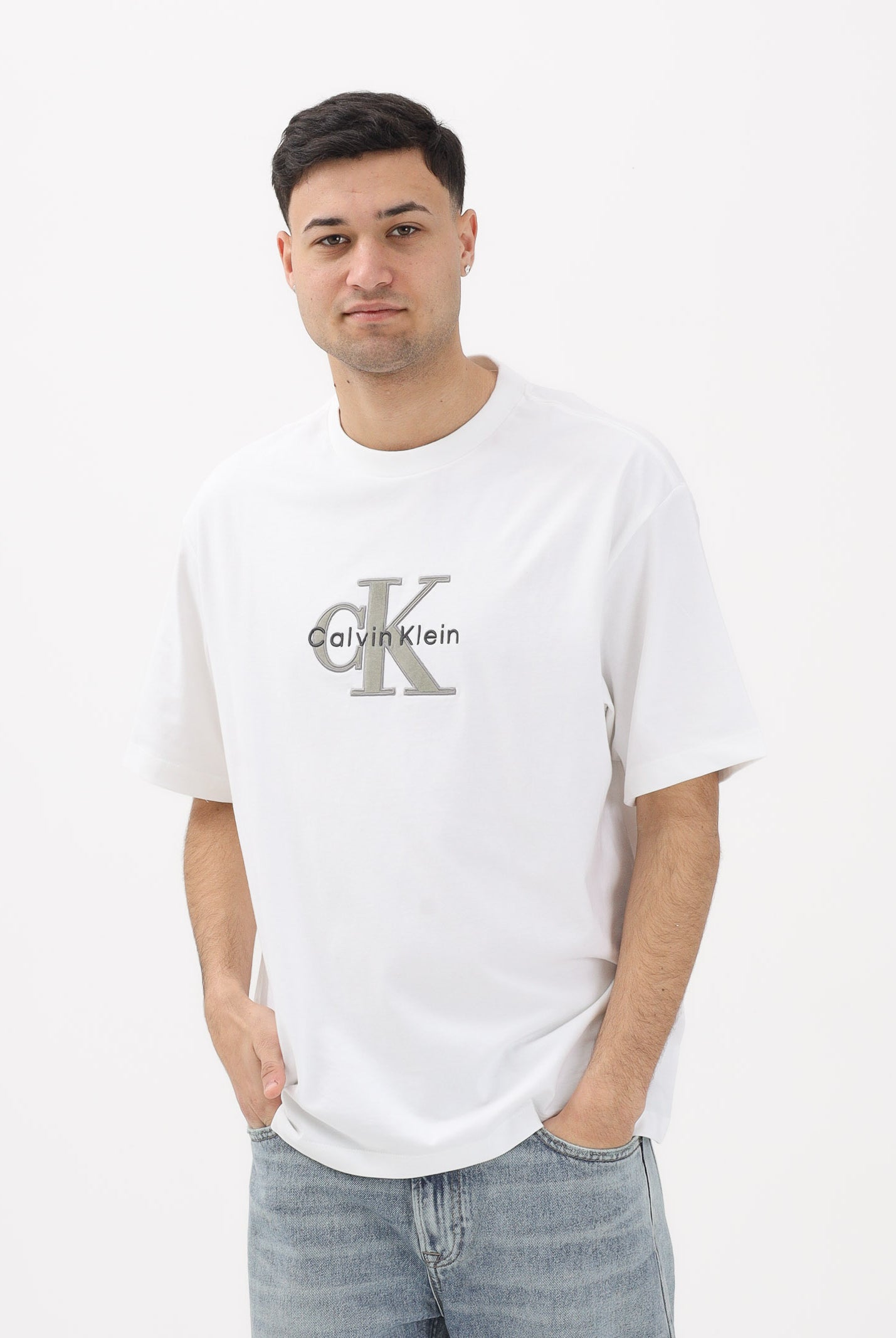 CALVIN KLEIN JEANS T-shirt a manica corta bianca da uomo con logo LV04RE815GYAF . CALVIN KLEIN JEANS