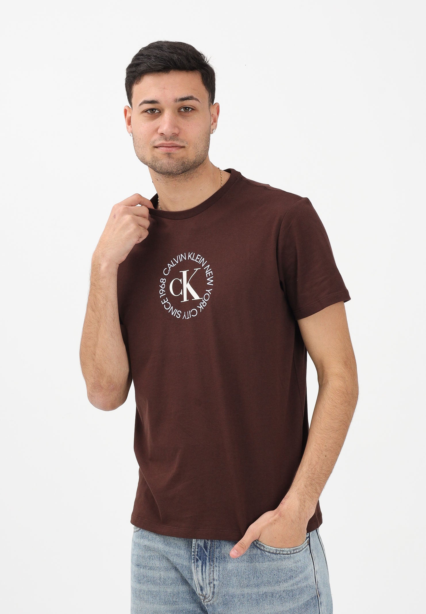 CALVIN KLEIN JEANS T-shirt a manica corta marrone da uomo con stampa logo LV14RE816G2IN . CALVIN KLEIN JEANS