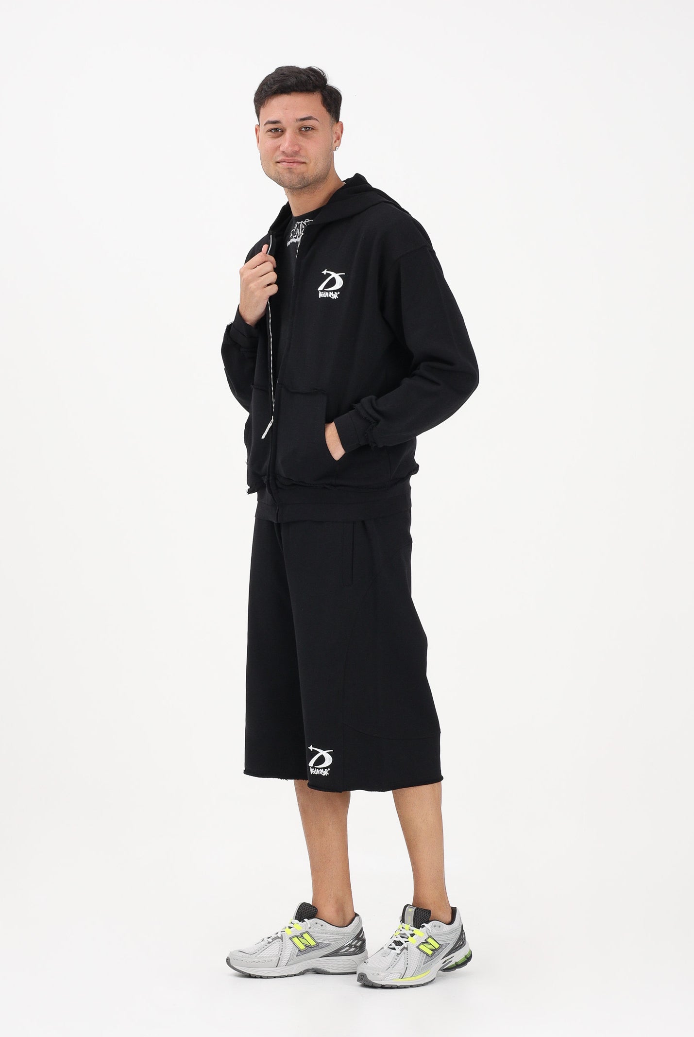 DISCLAIMER Shorts sportivo nero da uomo con stampa logo 26EDS55454 NE DISCLAIMER