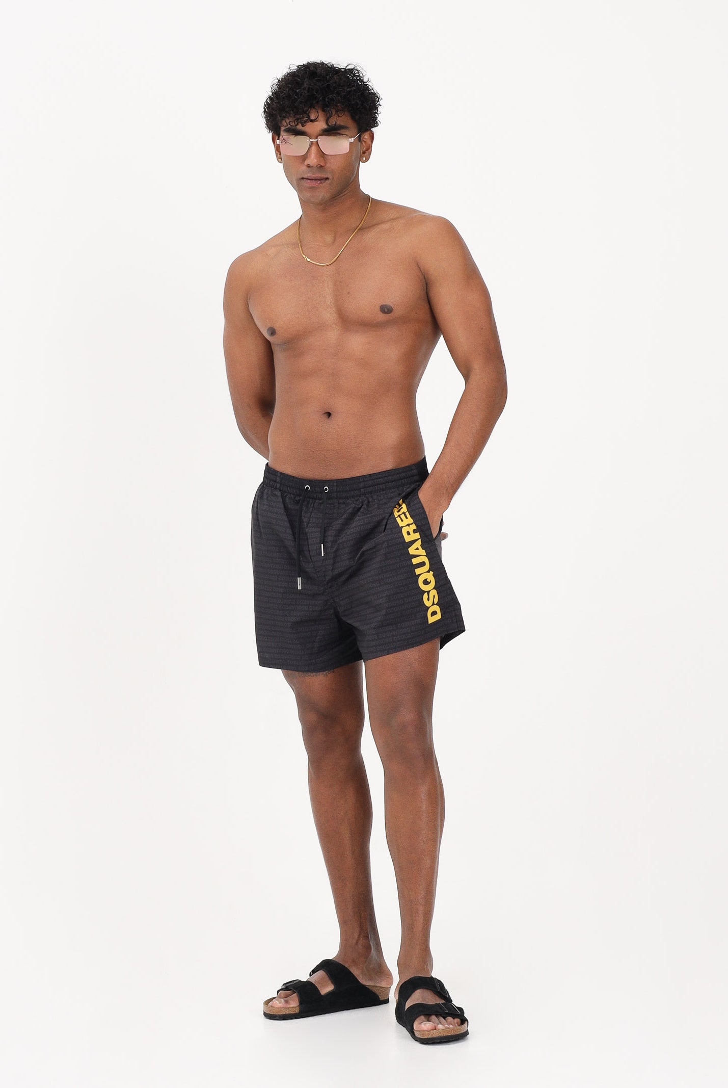 DSQUARED2 Shorts mare nero da uomo con stampa logo D7B646600 014 DSQUARED2