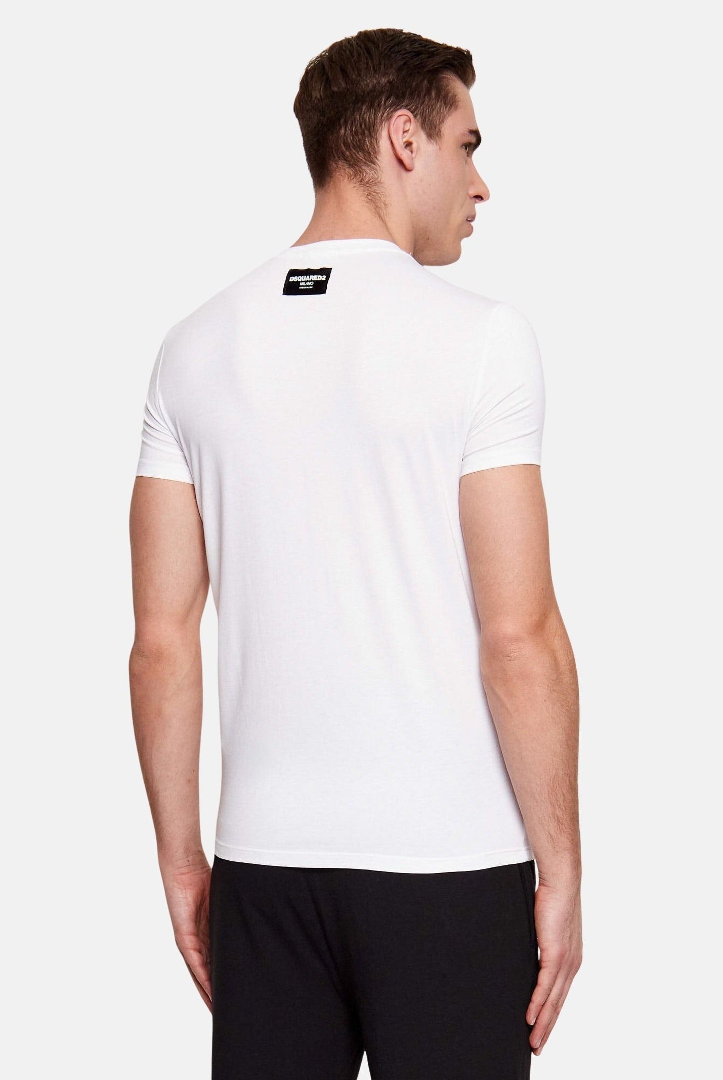 DSQUARED2 T-shirt a manica corta bianca da uomo con patch logo D9M206240 100 DSQUARED2