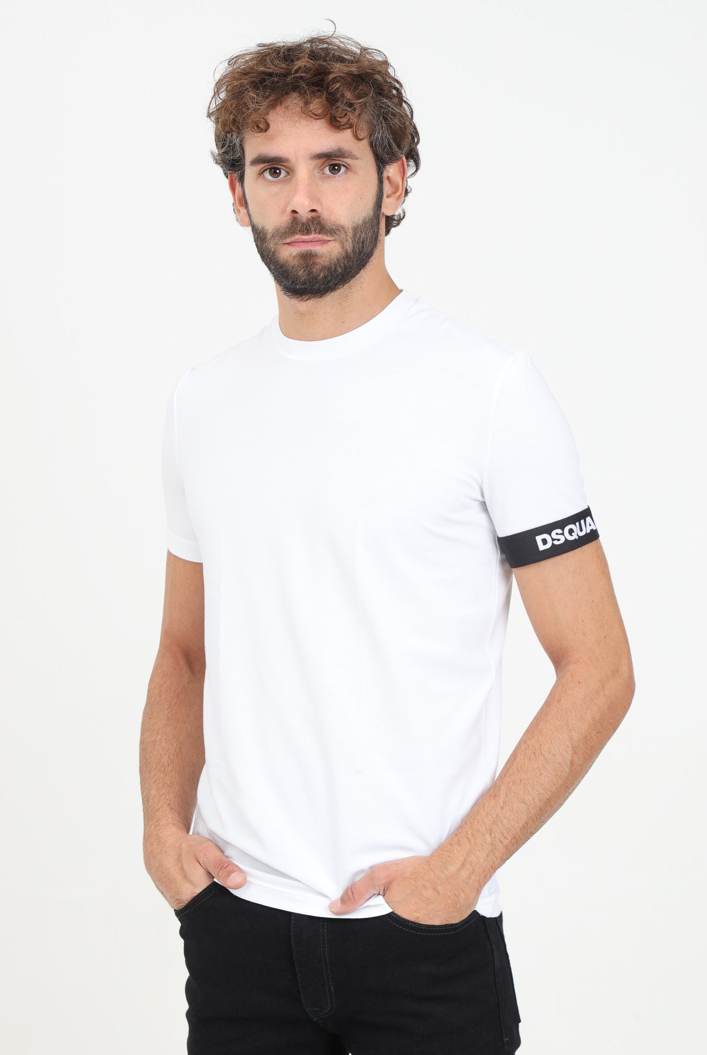 DSQUARED2 T-shirt a manica corta bianca da uomo con manica logata D9M3S6210 100 DSQUARED2