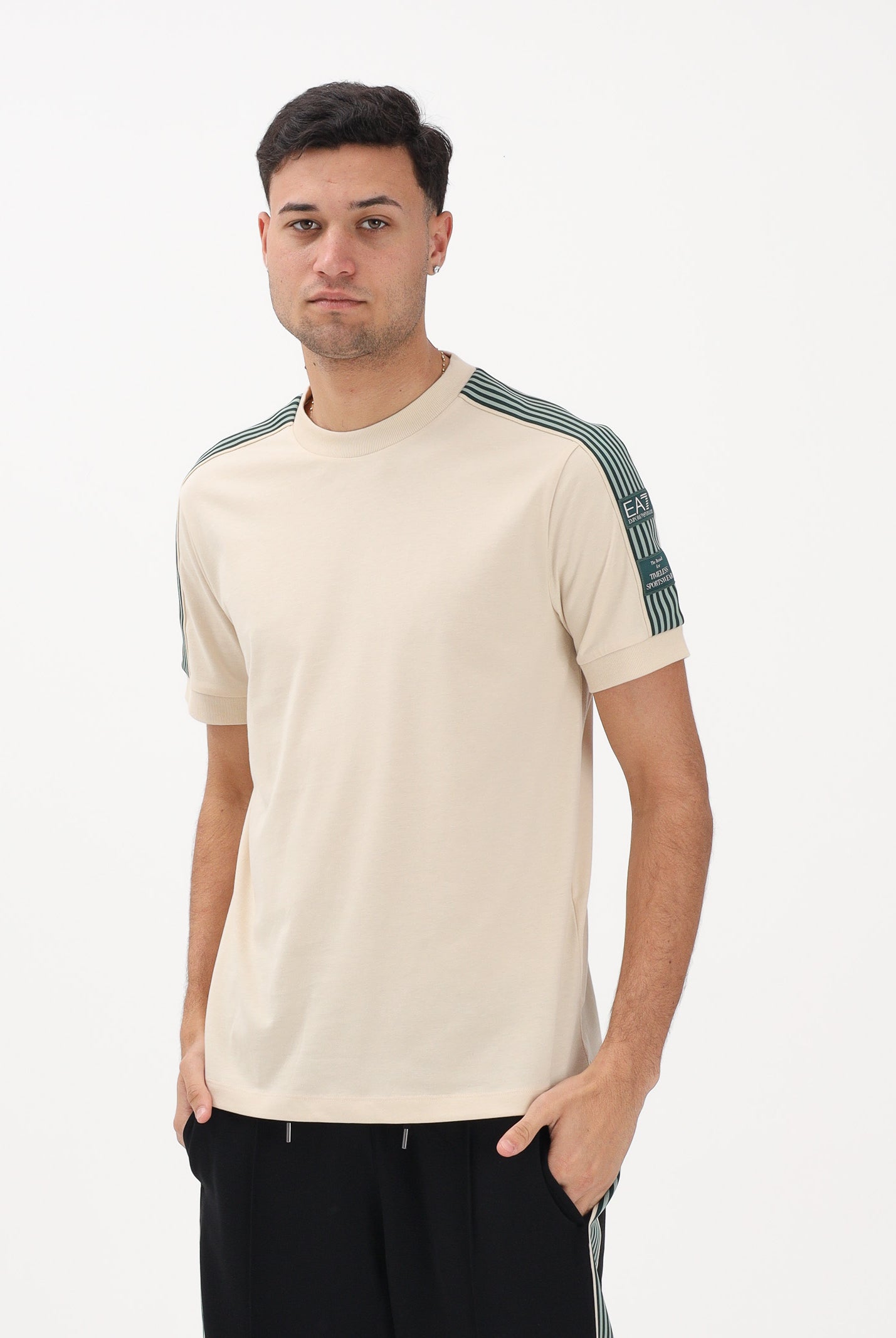 EA7 T-shirt a manica corta beige da uomo con dettaglio in gors sulle spalle e logo EA7 7M001507AF16548 U1088 EA7
