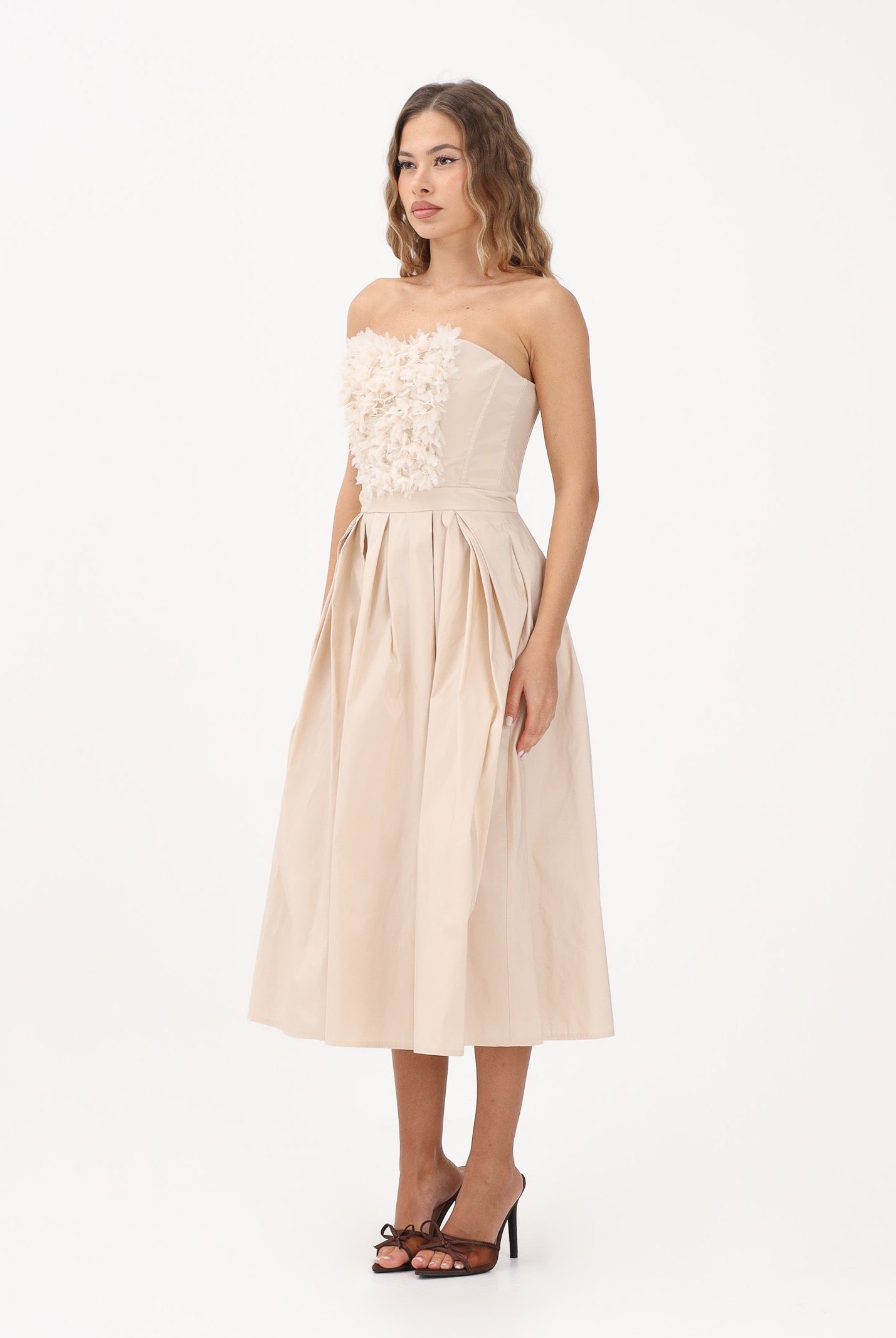 ELISABETTA FRANCHI Abito midi beige da donna con ricami floreali 3D AB94262E2 045 ELISABETTA FRANCHI