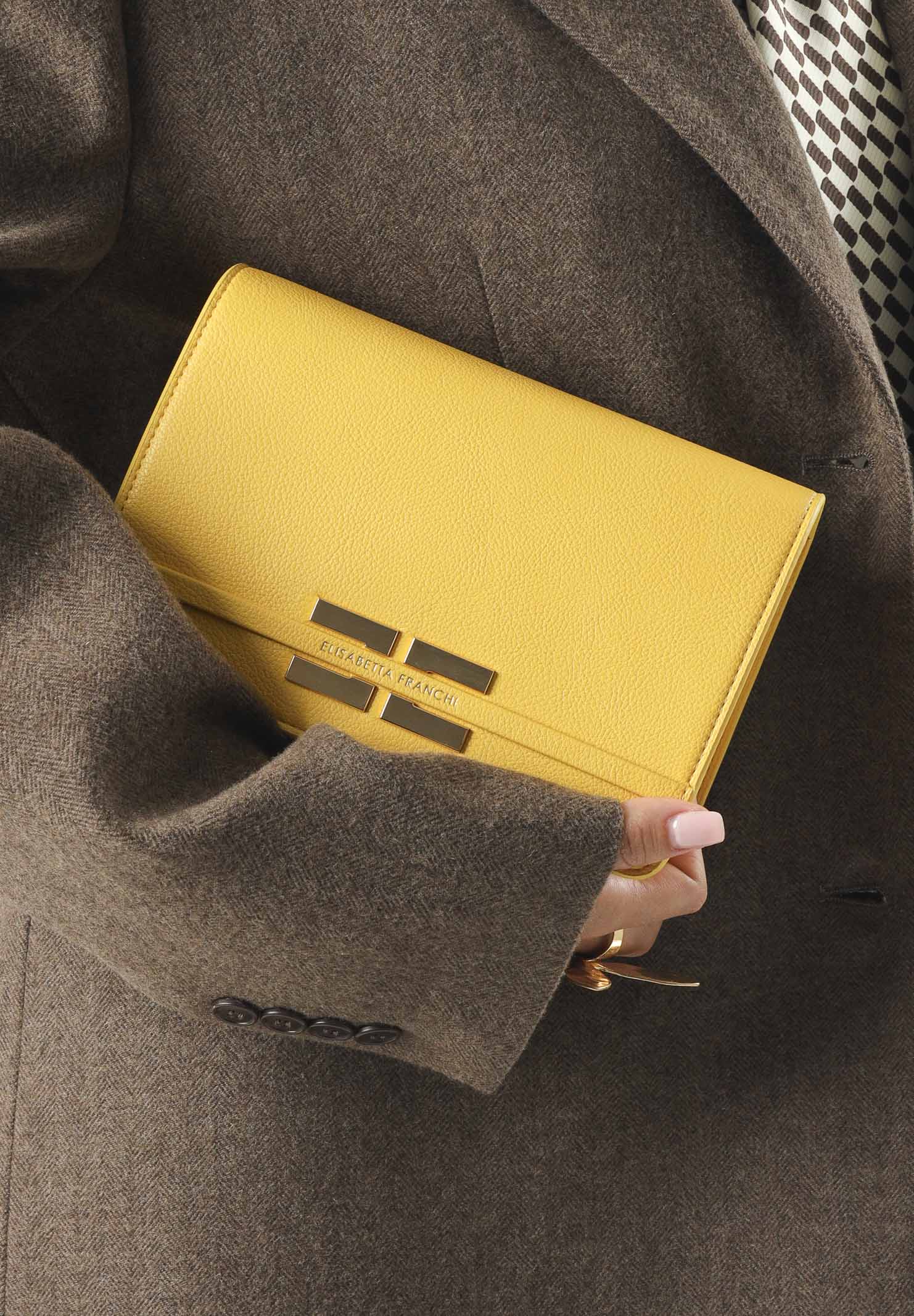 ELISABETTA FRANCHI Pochette gialla da donna con logo BS39A61E2 EV4 ELISABETTA FRANCHI