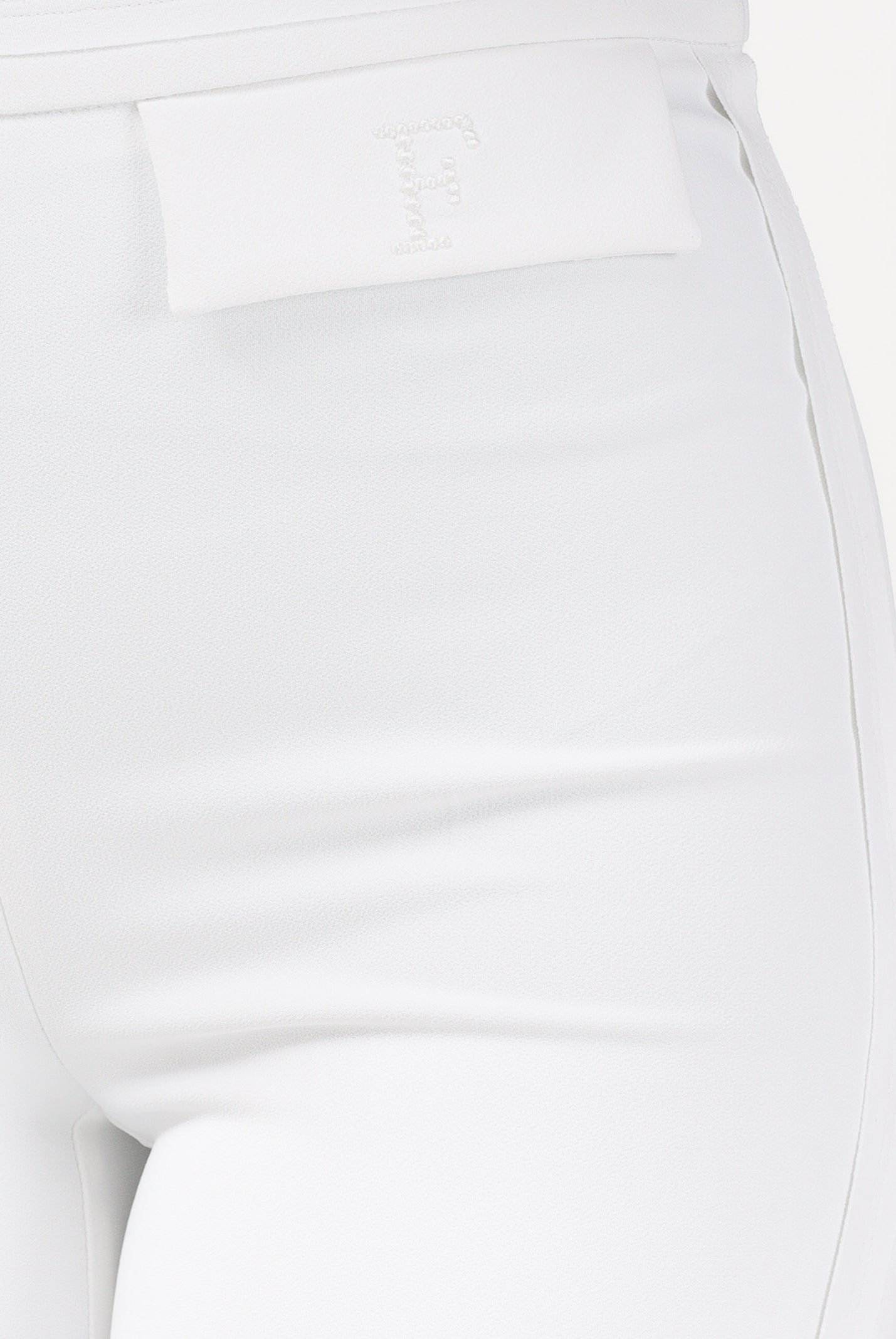 ELISABETTA FRANCHI Pantalone elegante avorio da donna con logo ricamato PA17061E2 360 ELISABETTA FRANCHI
