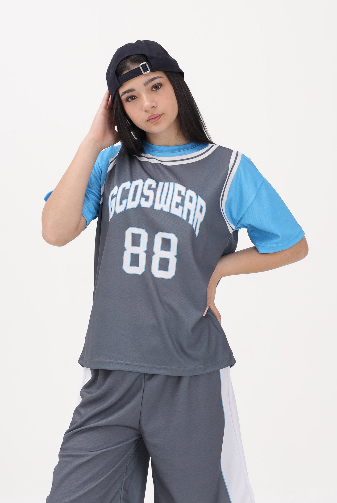 GCDS T-shirt a manica corta grigia e azzurra per donna, ragazzi e bambini con stampa C1BJQC706J338 955E GCDS