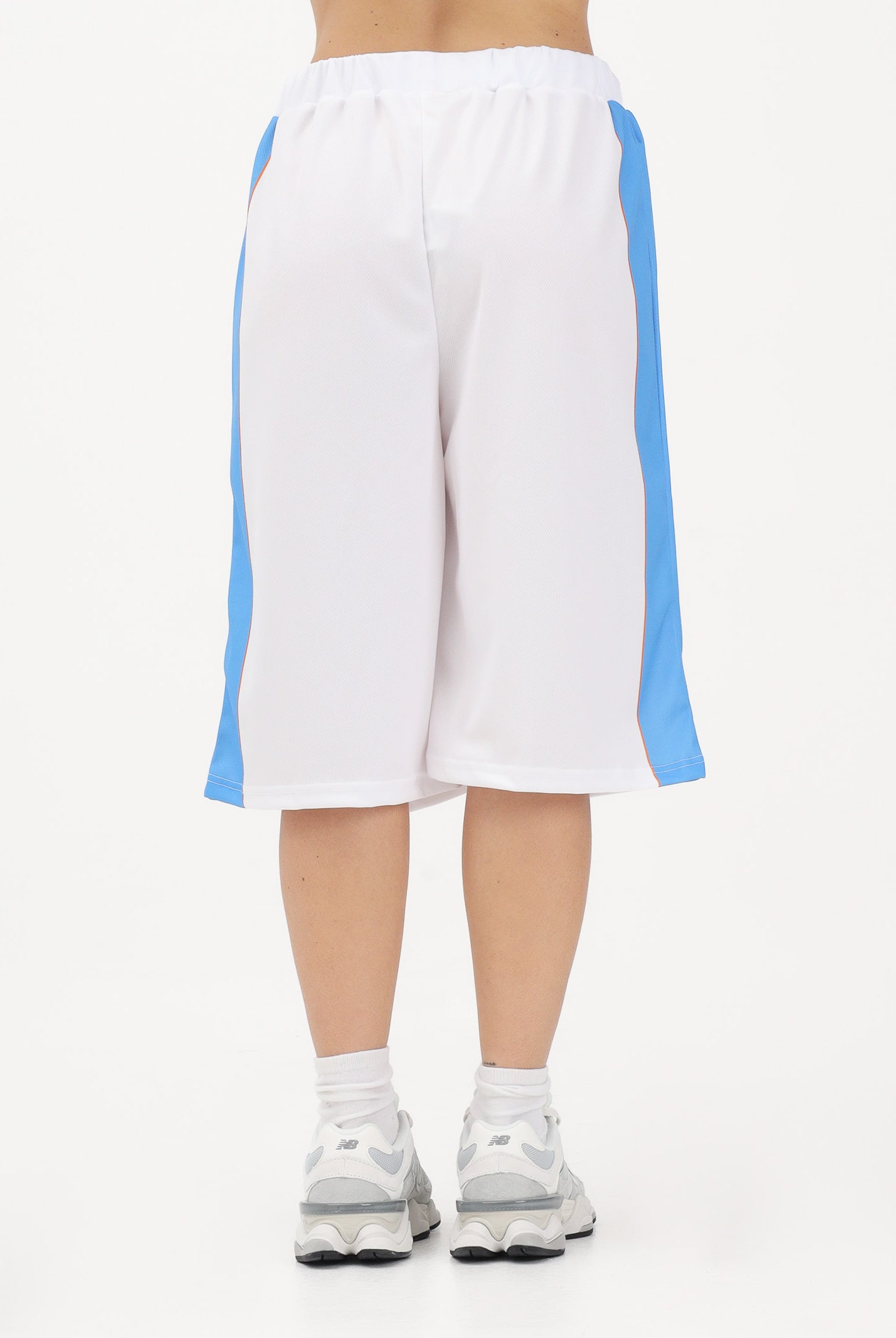 GCDS Shorts bianco per donna, ragazzi e bambini con logo C1BJQL710J338 100E GCDS