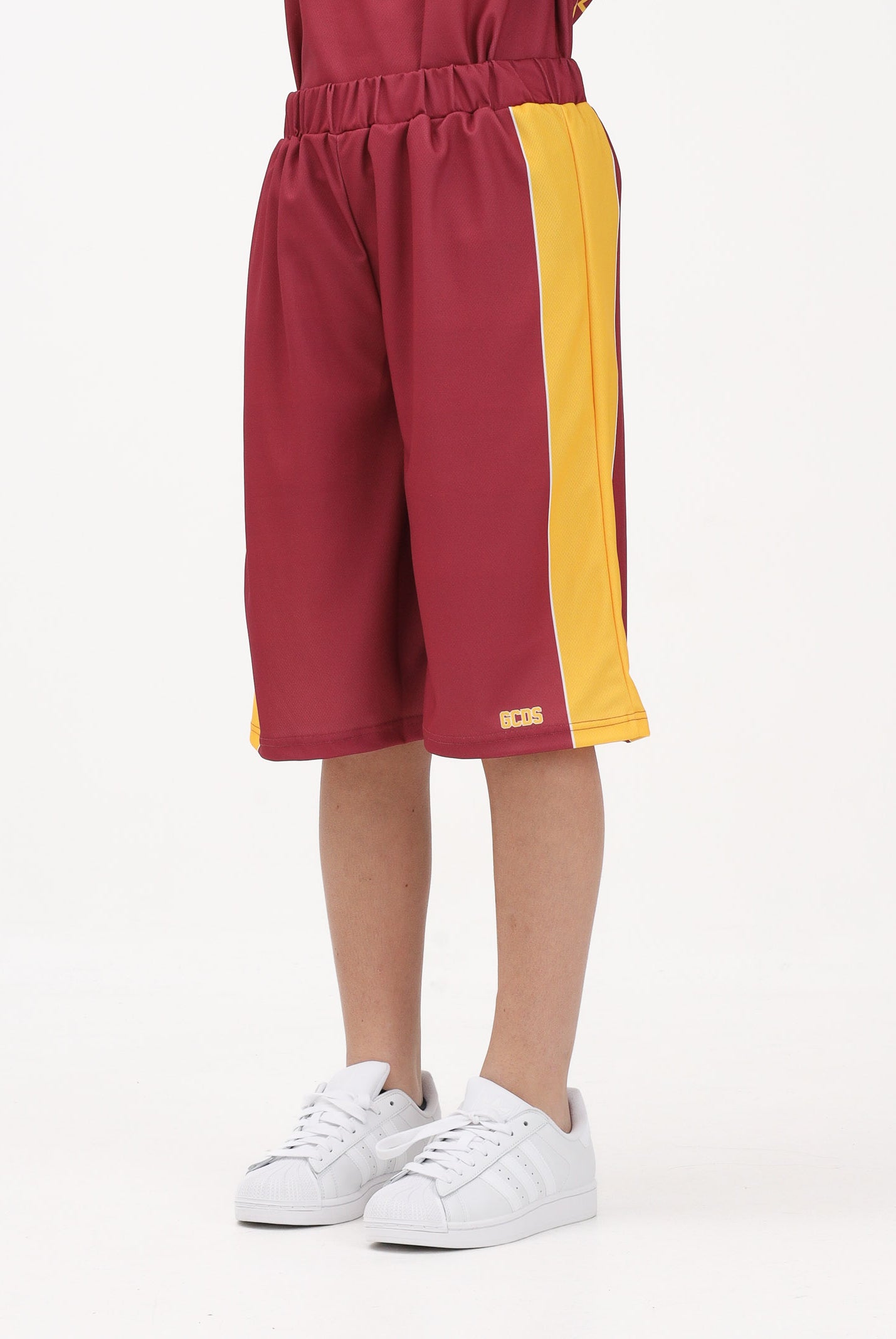 GCDS Shorts bordeaux per donna, ragazzi e bambini con logo C1BJQL710J338 468Y GCDS