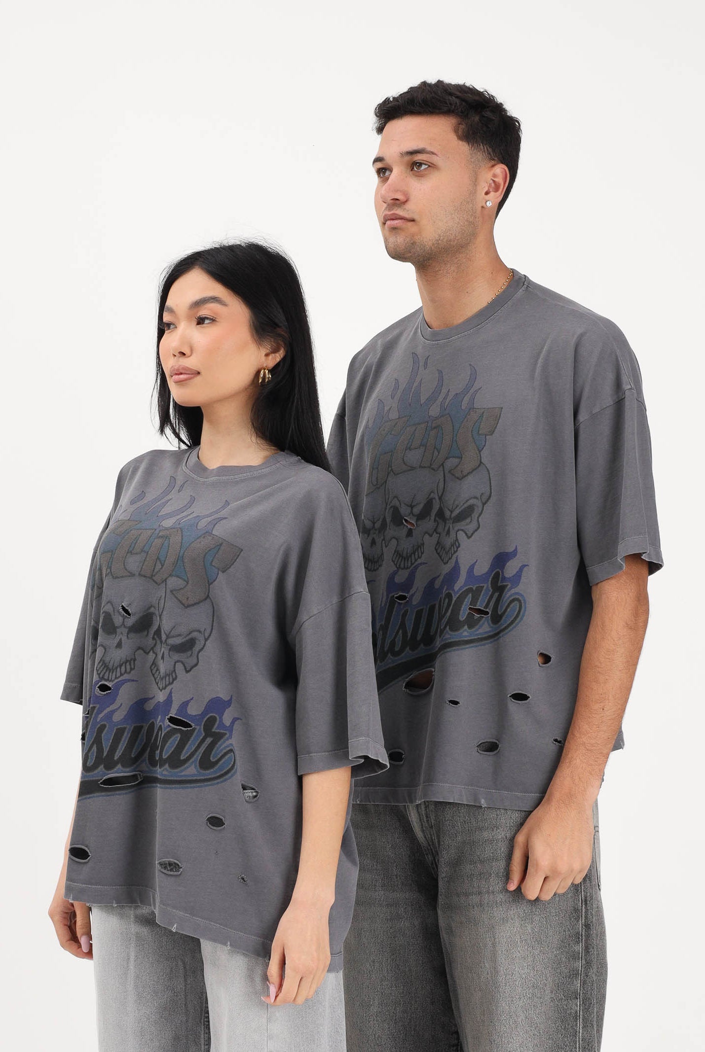 GCDS T-shirt a manica corta grigia per uomo e donna con stampa C1MWQC058J079 968L GCDS