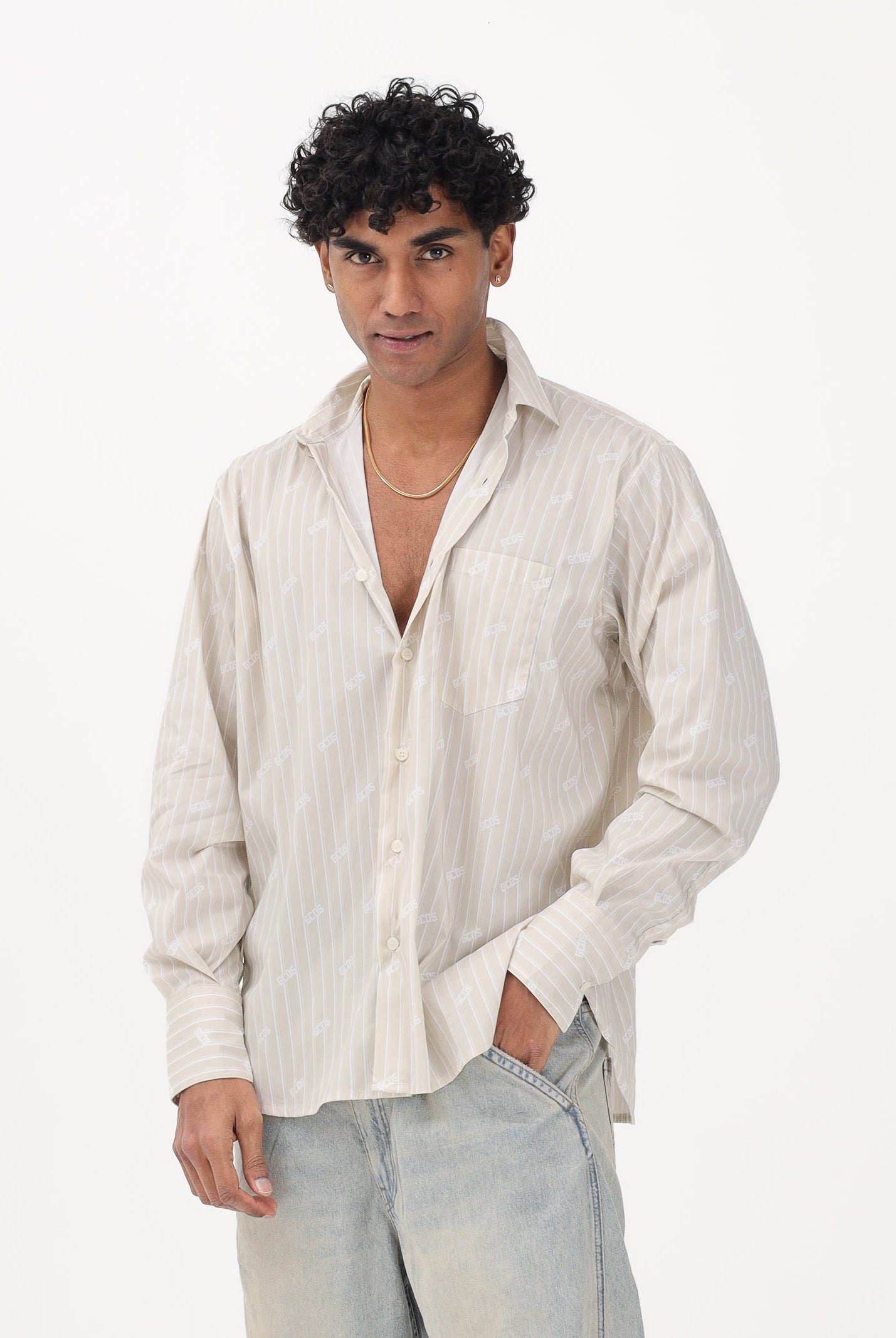 GCDS Camicia a manica lunga beige da uomo con logo C1MWQH166B061 320U GCDS