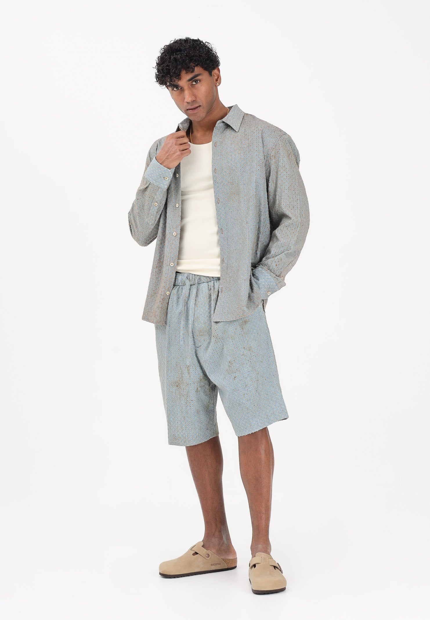 I'M BRIAN Shorts celeste da uomo con micro-lavorazione traforata BE3715 0028 I'M BRIAN