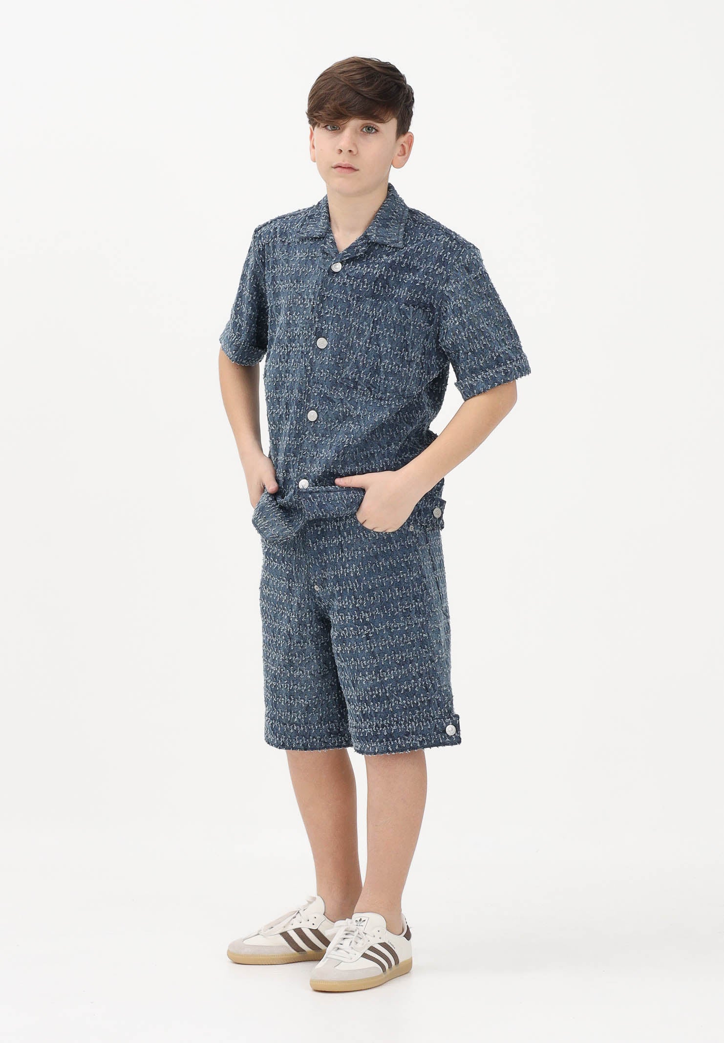 I'M BRIAN Shorts in denim medio da bambino realizzati con particolare lavorazione testurizzata KIMJ926 0028 I'M BRIAN