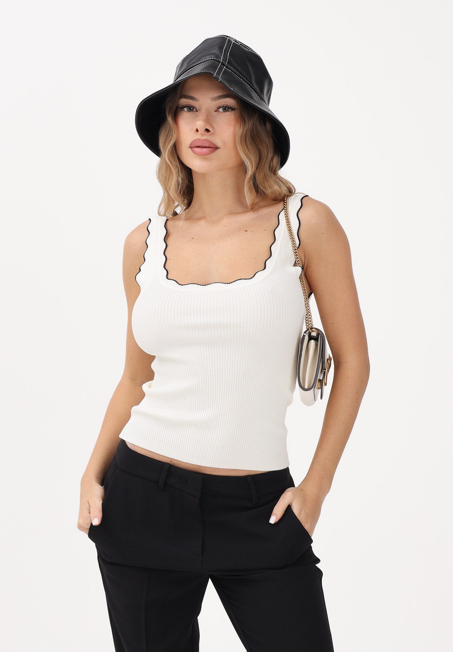 JDY Canotta panna da donna con bordi scallopati a contrasto 15290585 CLDABL JDY