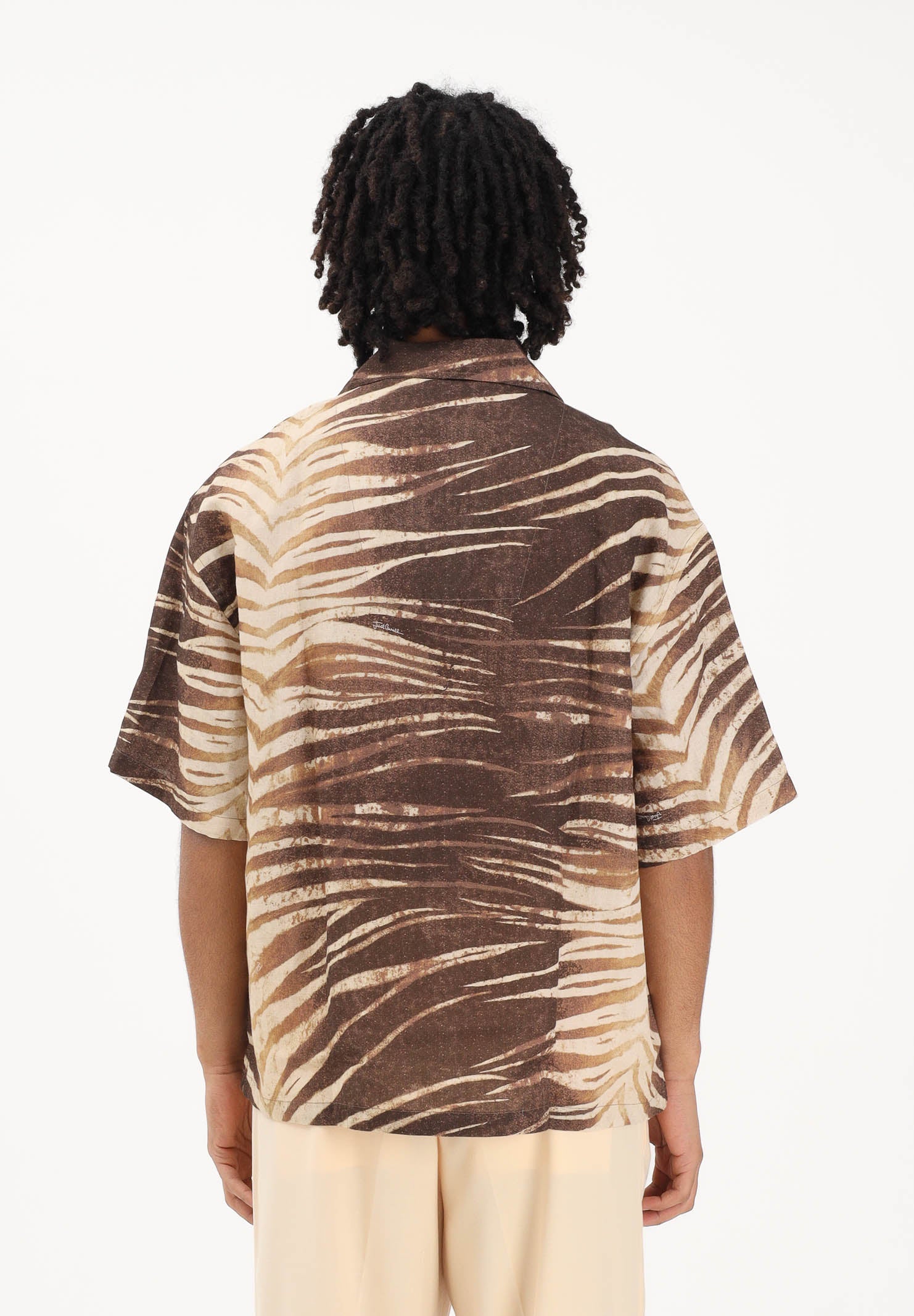 JUST CAVALLI Camicia a manica corta beige e marrone da uomo con fantasia tigrata 80OALF02CNF06 R83 JUST CAVALLI