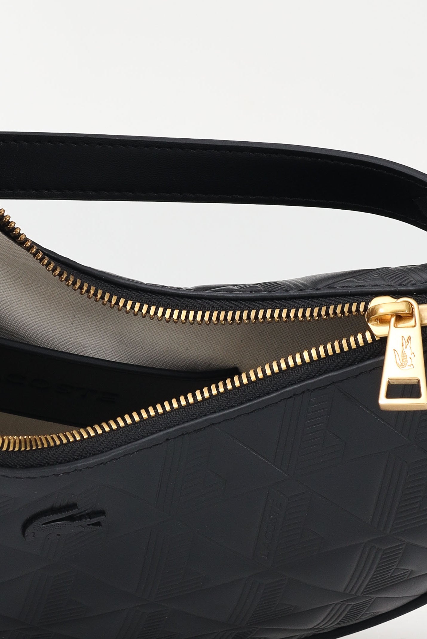 LACOSTE Borsa a spalla nera da donna in pelle goffrata Maheki NF4710 000 LACOSTE