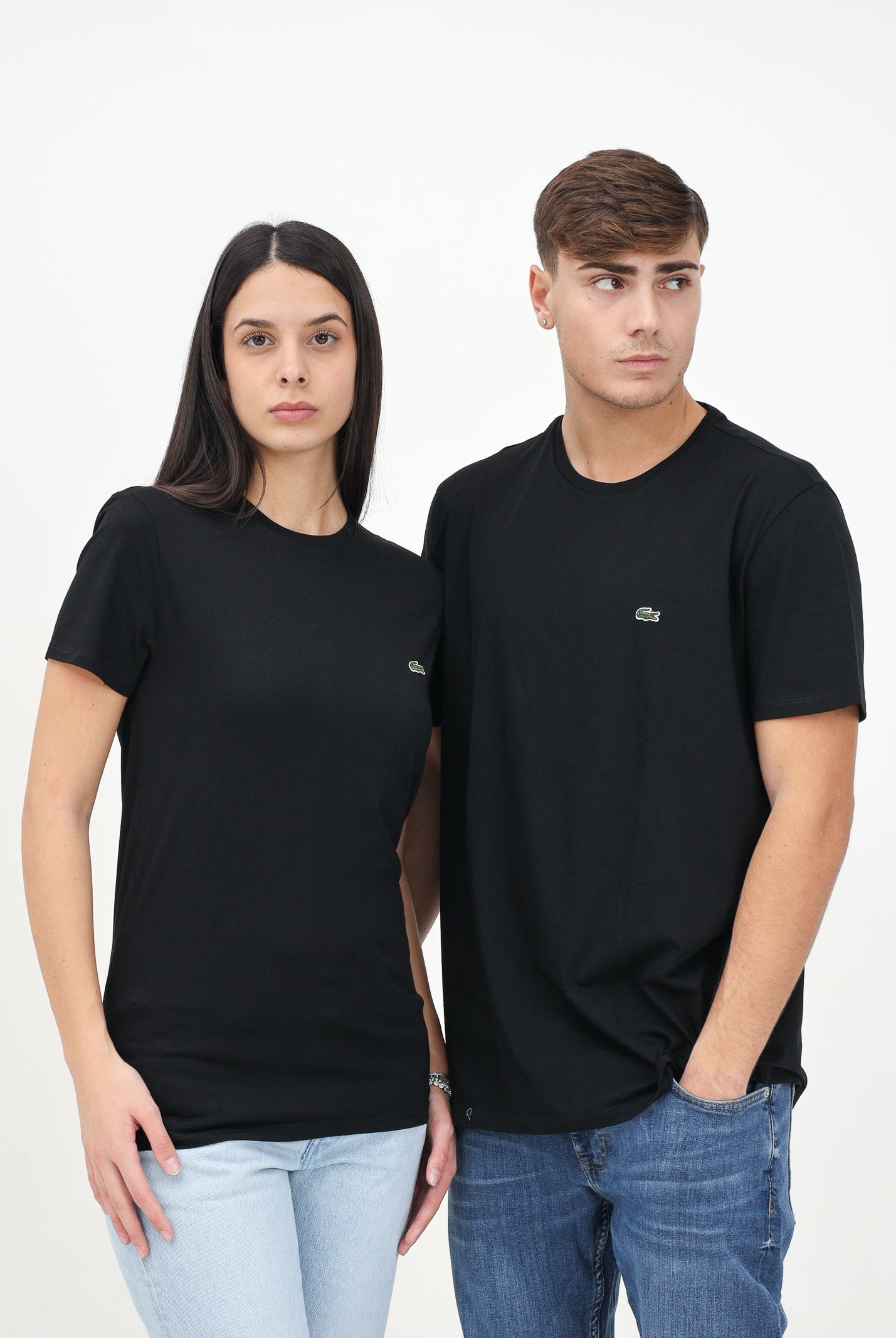 LACOSTE T-shirt a manica corta nera per uomo e donna con patch logo TH6709 031 LACOSTE