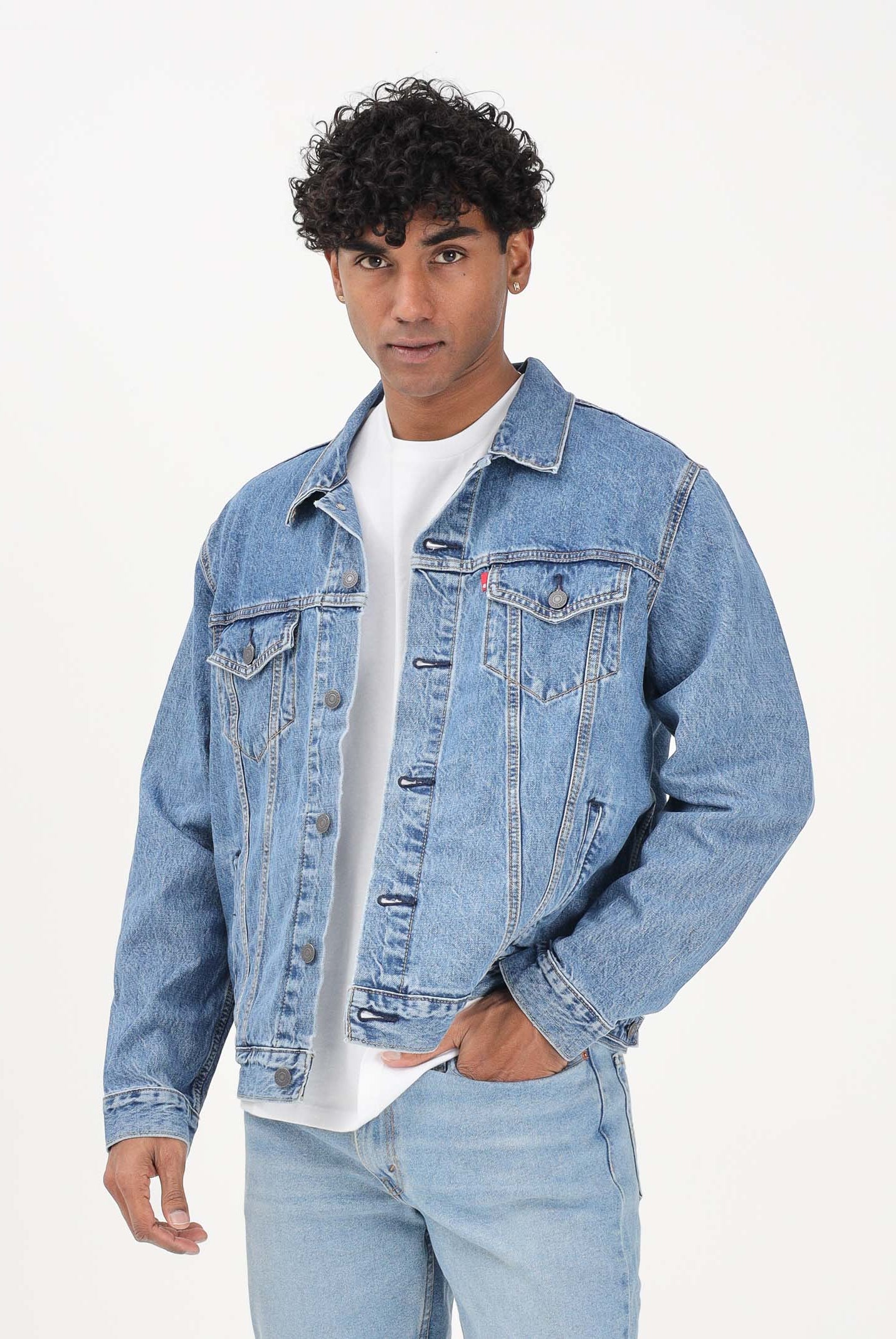 LEVI'S Giubbotto Trucker in denim medio da uomo 72334-0773 . LEVI'S®