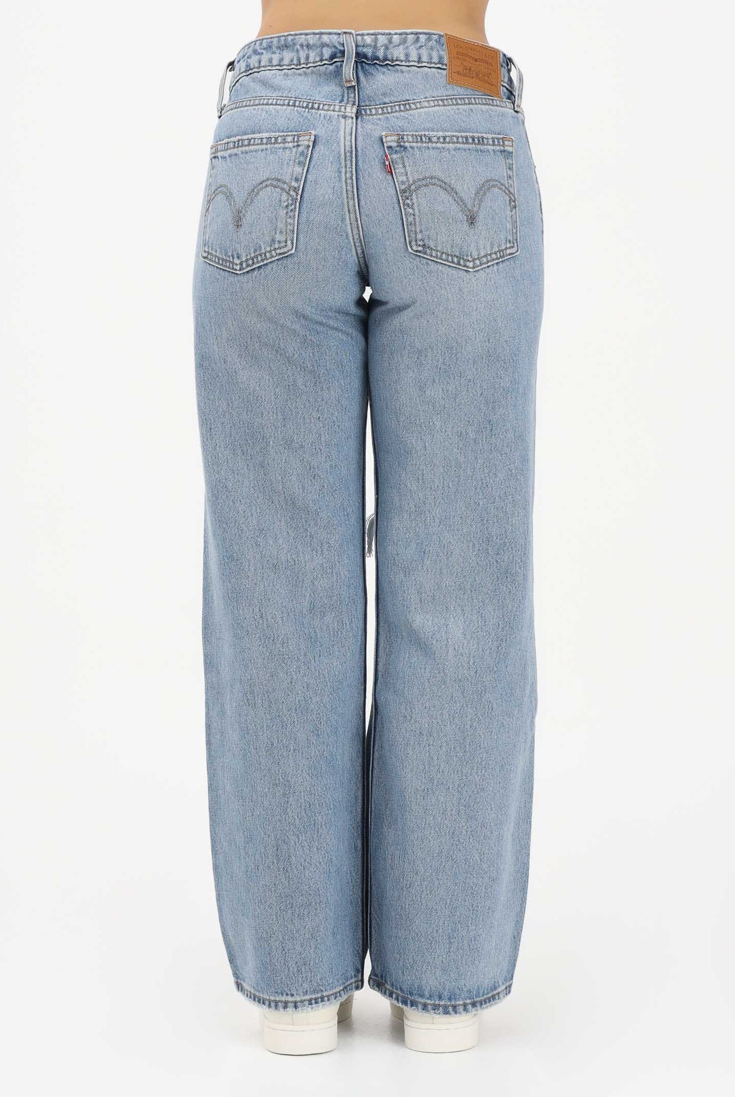 LEVI'S Jeans Low Loose in denim chiaro da donna A5566-0044 . LEVI'S®
