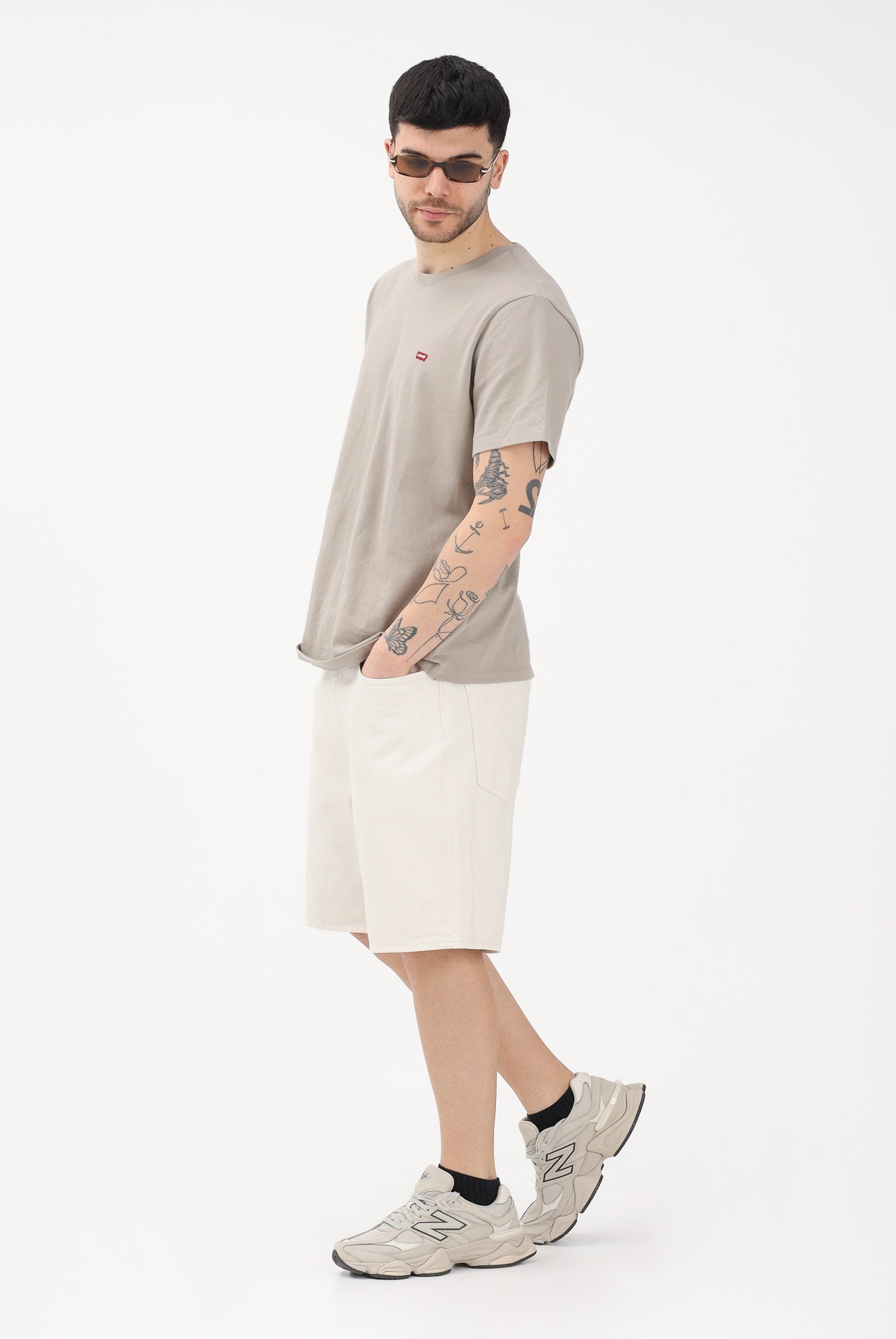 LEVI'S Shorts 468™ Loose in denim panna da uomo A8461-0040 . LEVI'S®