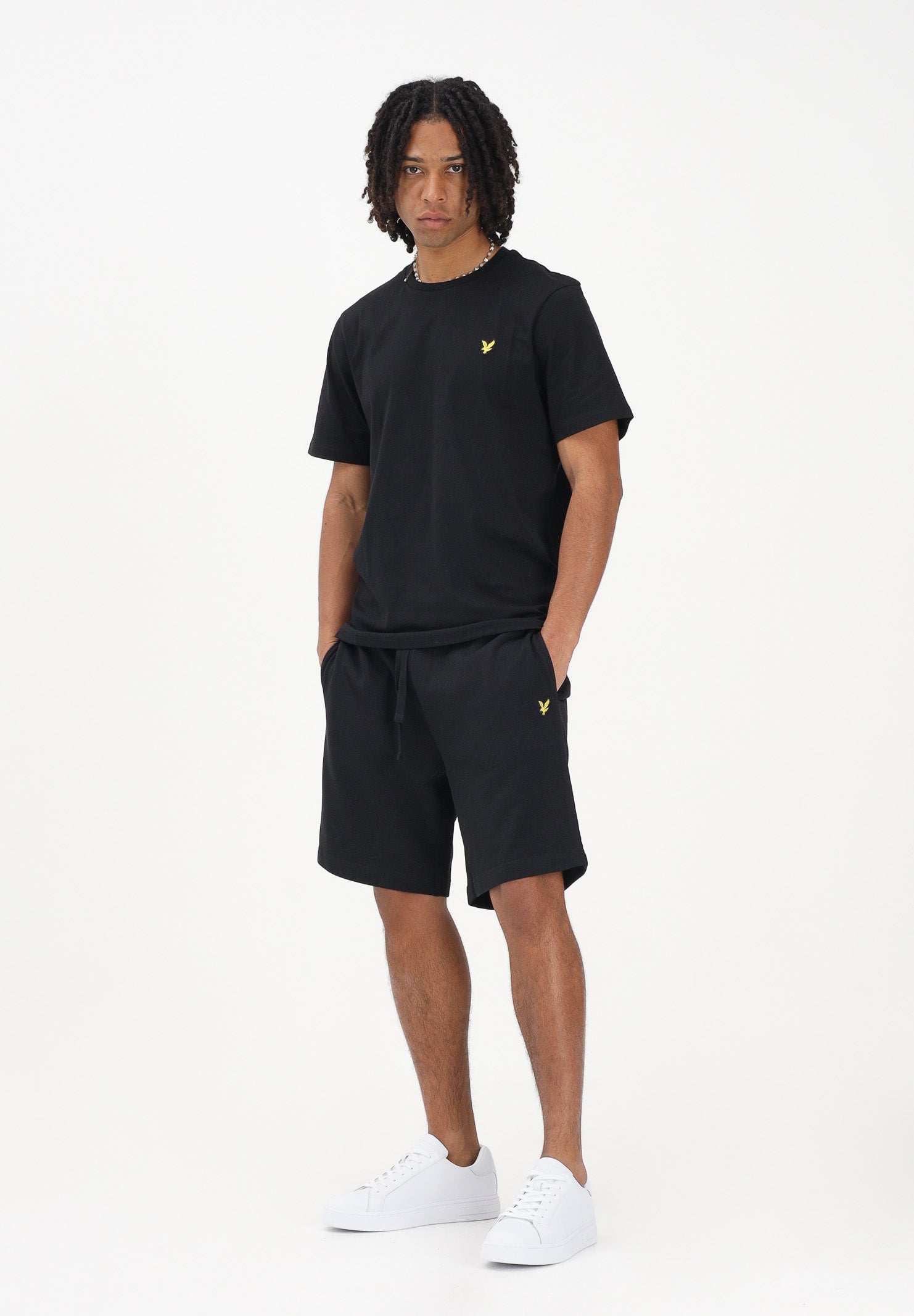 LYLE & SCOTT Shorts sportivo nero da uomo con patch logo golden eagle ML414VOG Z865 LYLE & SCOTT