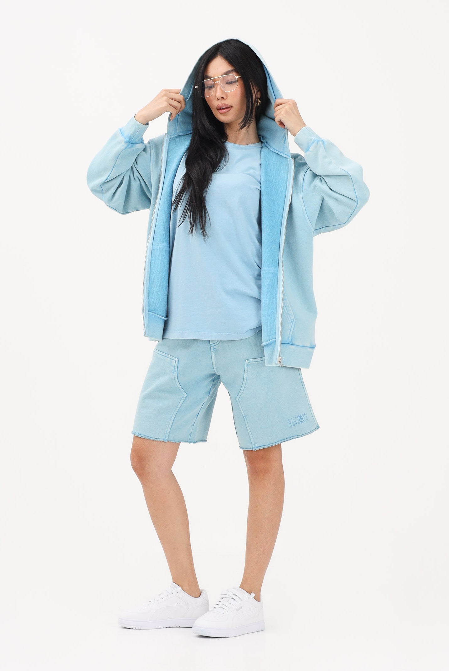MAISON MARGIELA Shorts sportivo azzurro per donna, ragazzi e bambini con logo M60967MM07L M6809 MAISON MARGIELA