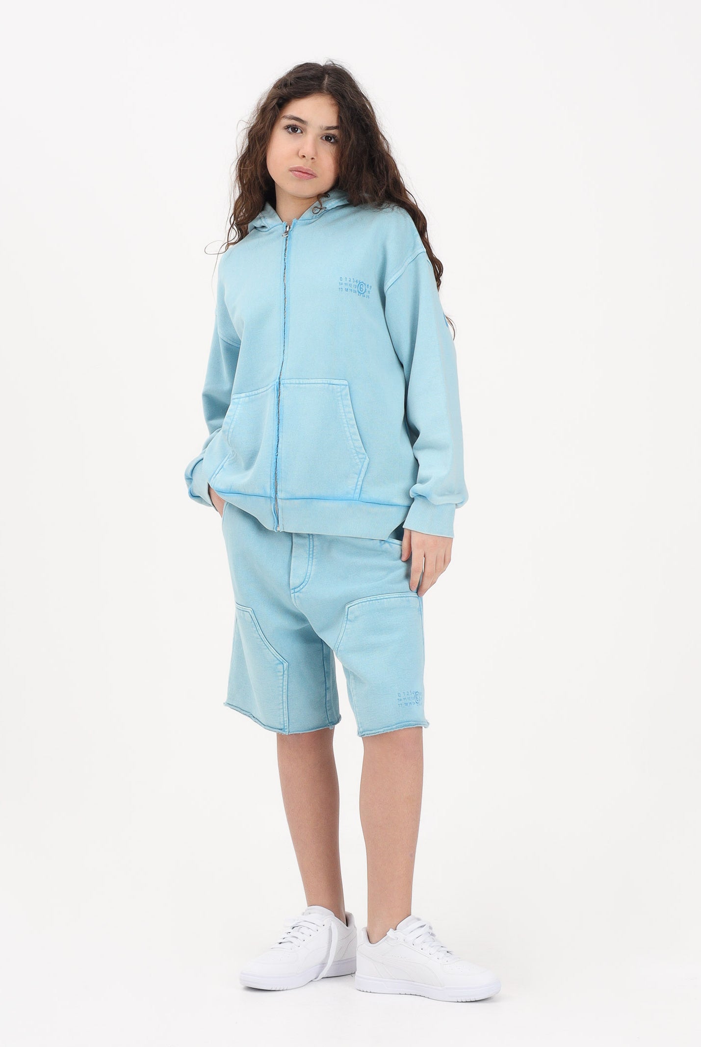 MAISON MARGIELA Shorts sportivo azzurro per donna, ragazzi e bambini con logo M60967MM07L M6809 MAISON MARGIELA
