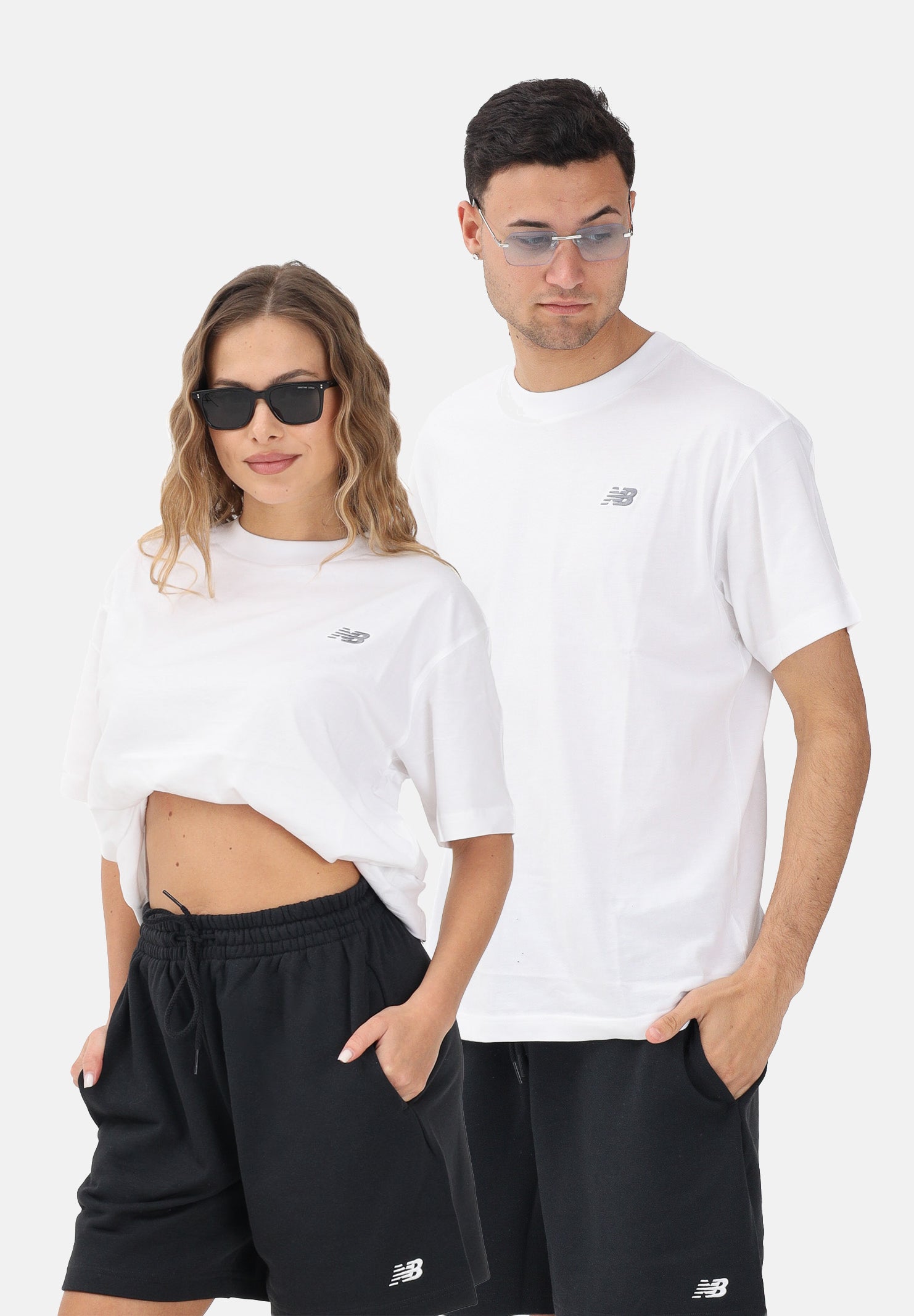 NEW BALANCE T-shirt a manica corta Sport Essentials bianca per uomo e donna MT41509WT . NEW BALANCE