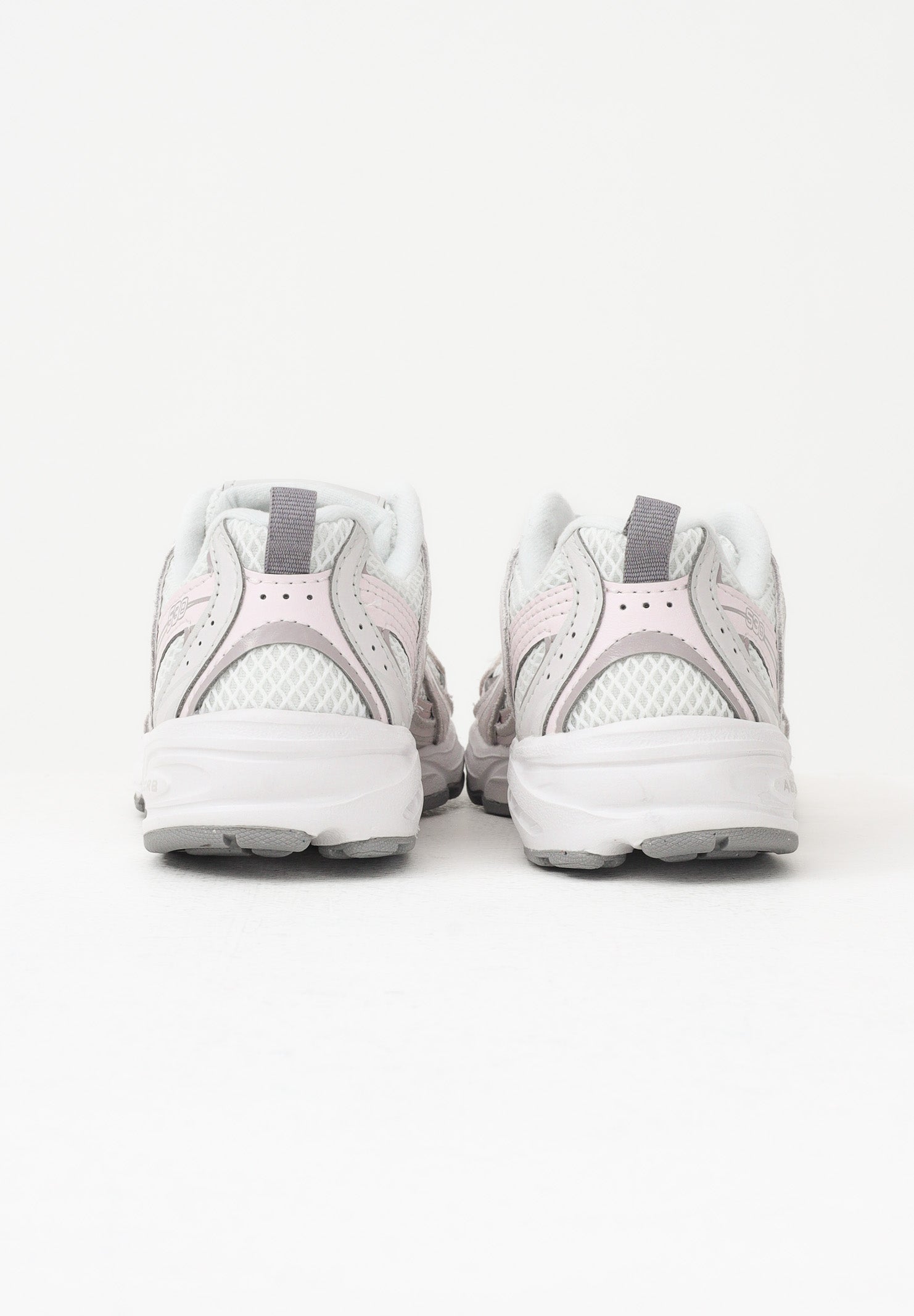 NEW BALANCE Sneakers 530 Bungee Lace rosa da bambina P5304AU . NEW BALANCE
